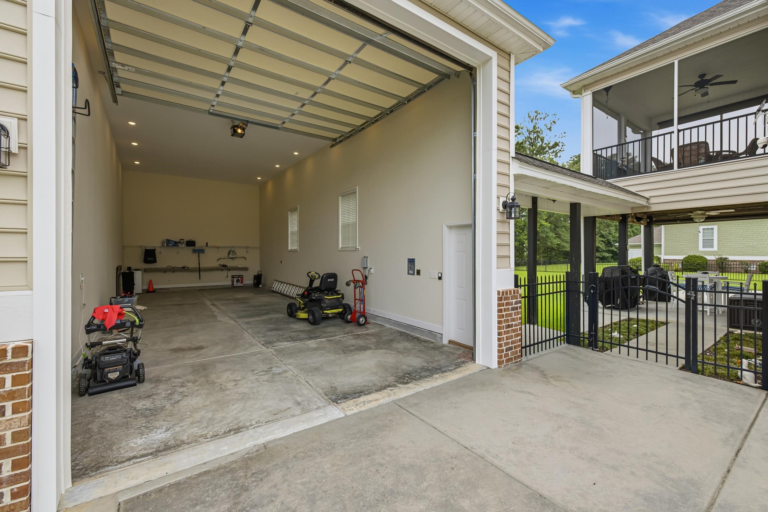 136 Pottery Landing Dr. Property Photo 30