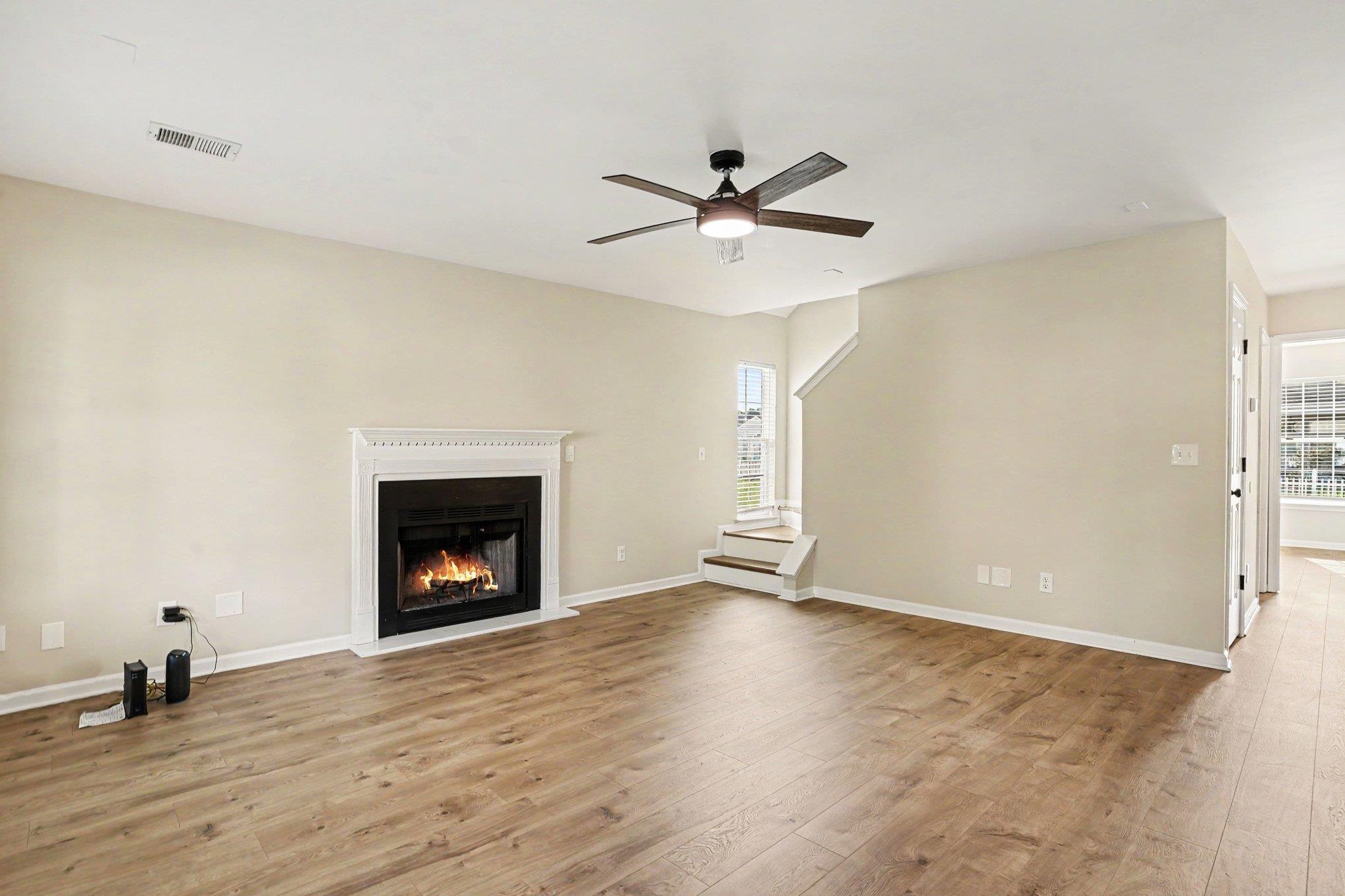2237 Haystack Way Property Photo 13
