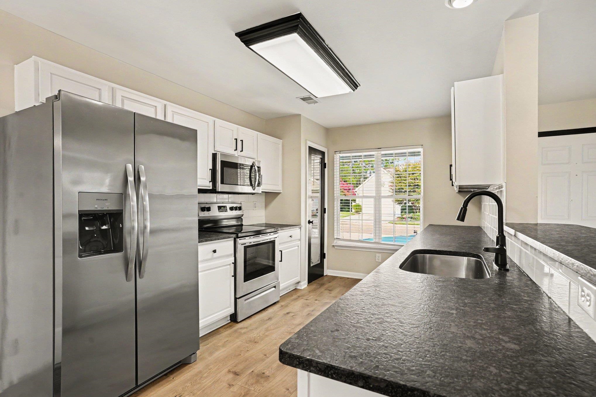 2237 Haystack Way Property Photo 16