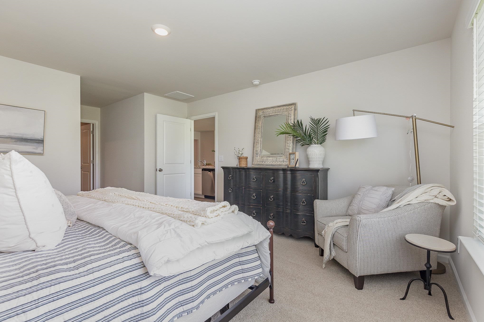 601 Songbird Ct. Property Photo 14