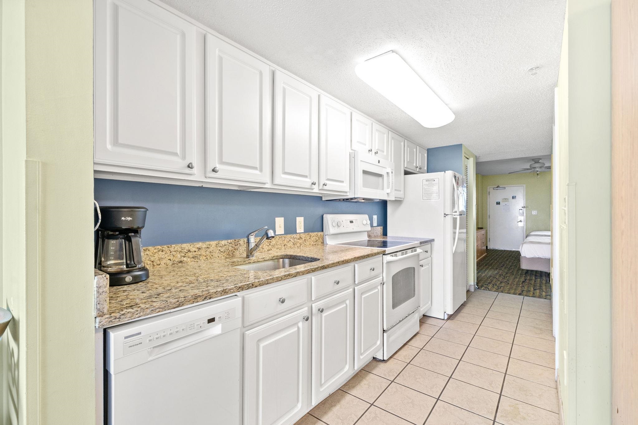 2201 S Ocean Blvd. Property Photo 10