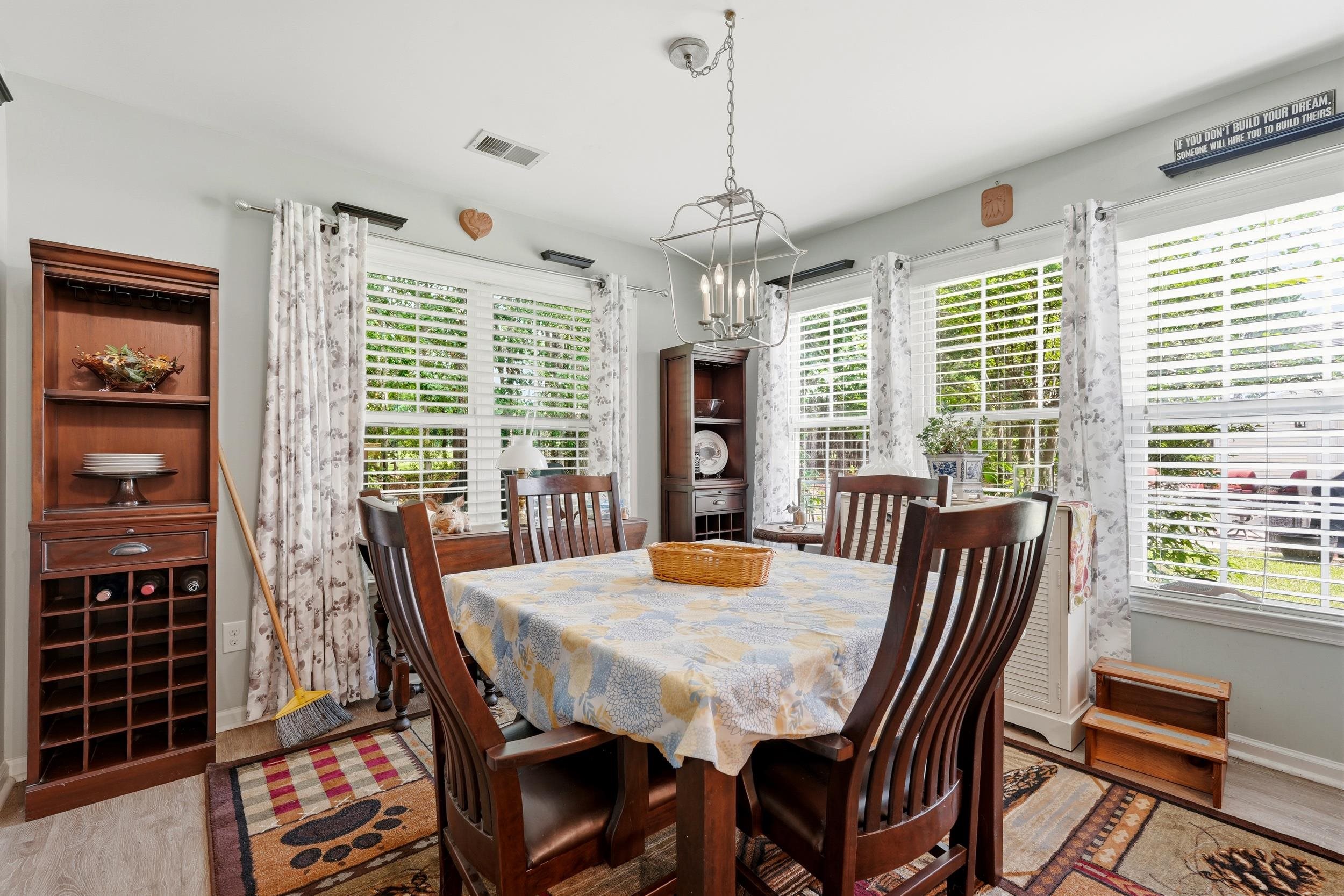 4550 Fringetree Dr. Property Photo 10