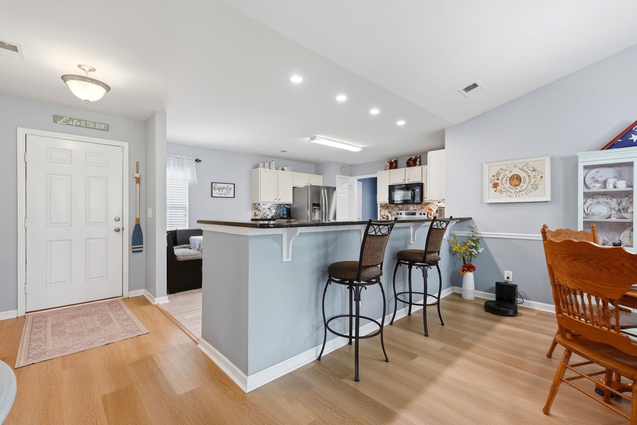1009 Sunnymeadow Pl. Property Photo 6