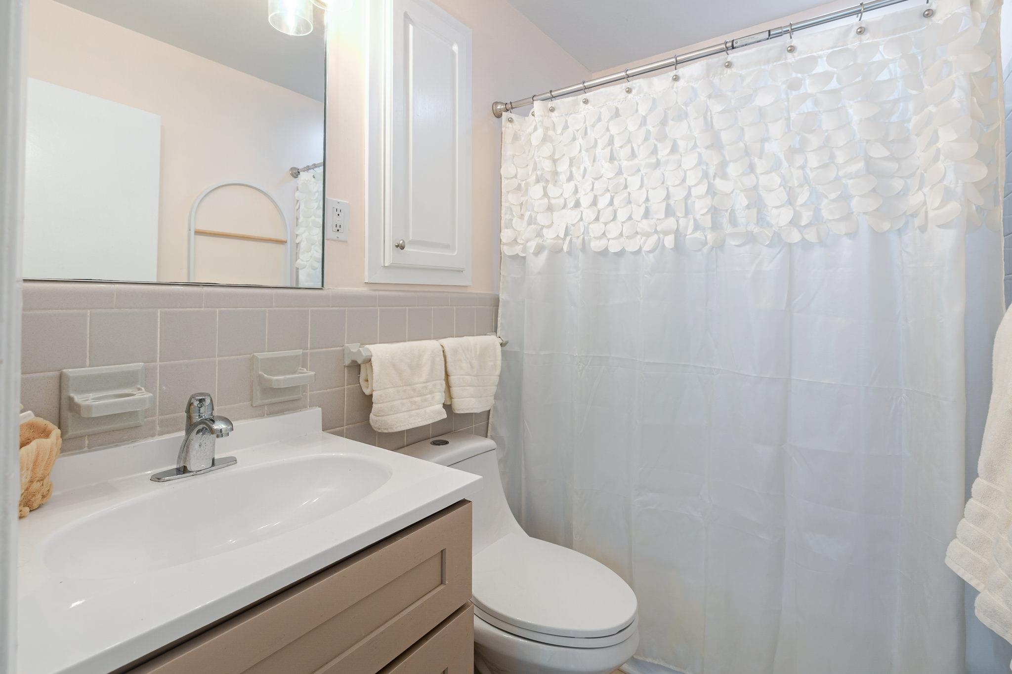 663 Swallow Ave. Property Photo 20