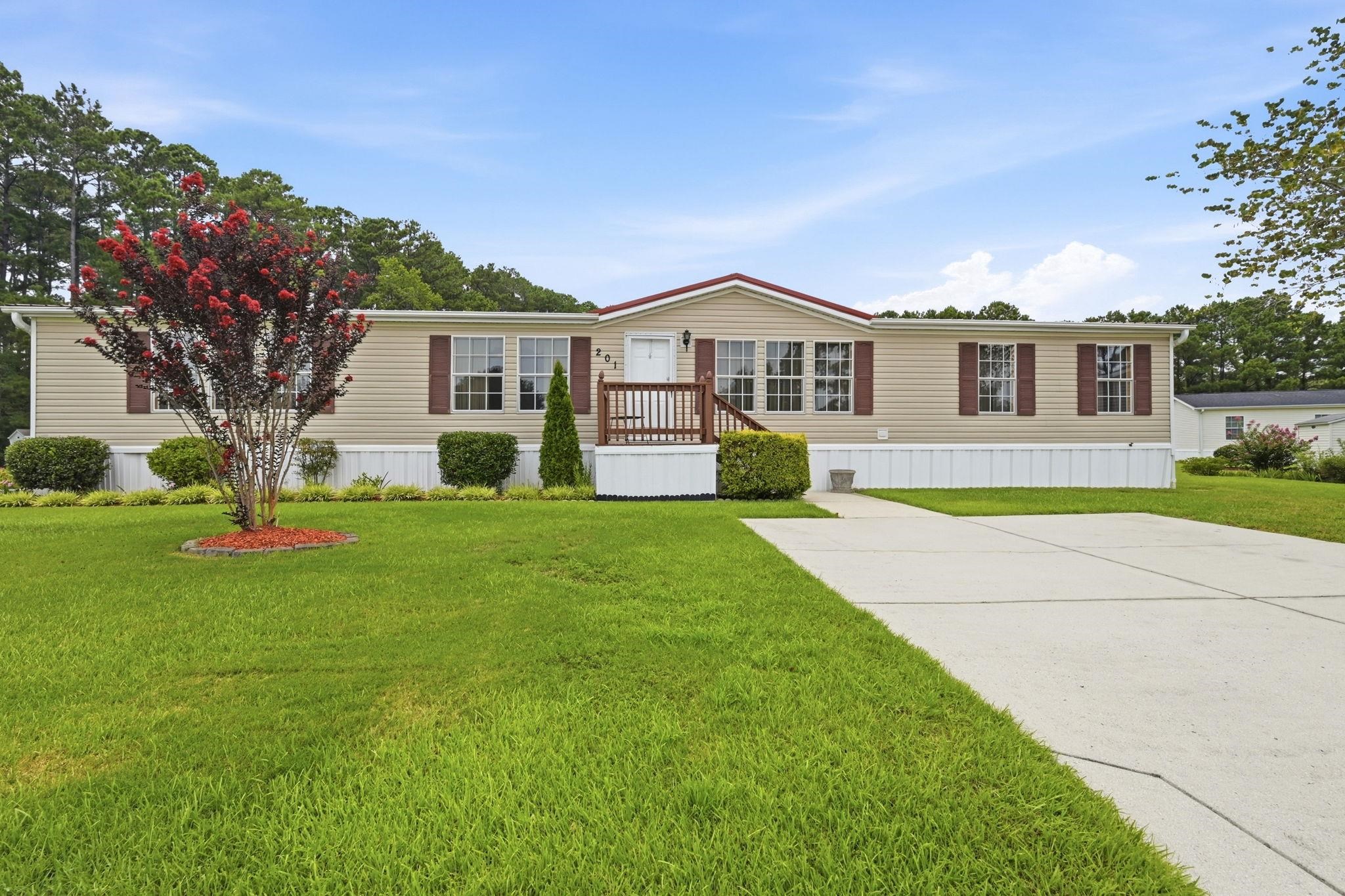 201 Davis Shelley Circle