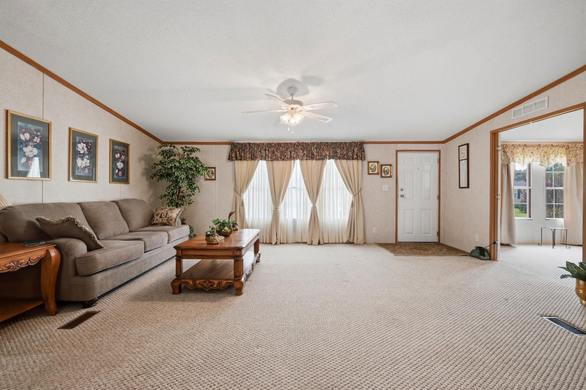 201 Davis Shelley Circle Property Photo 4