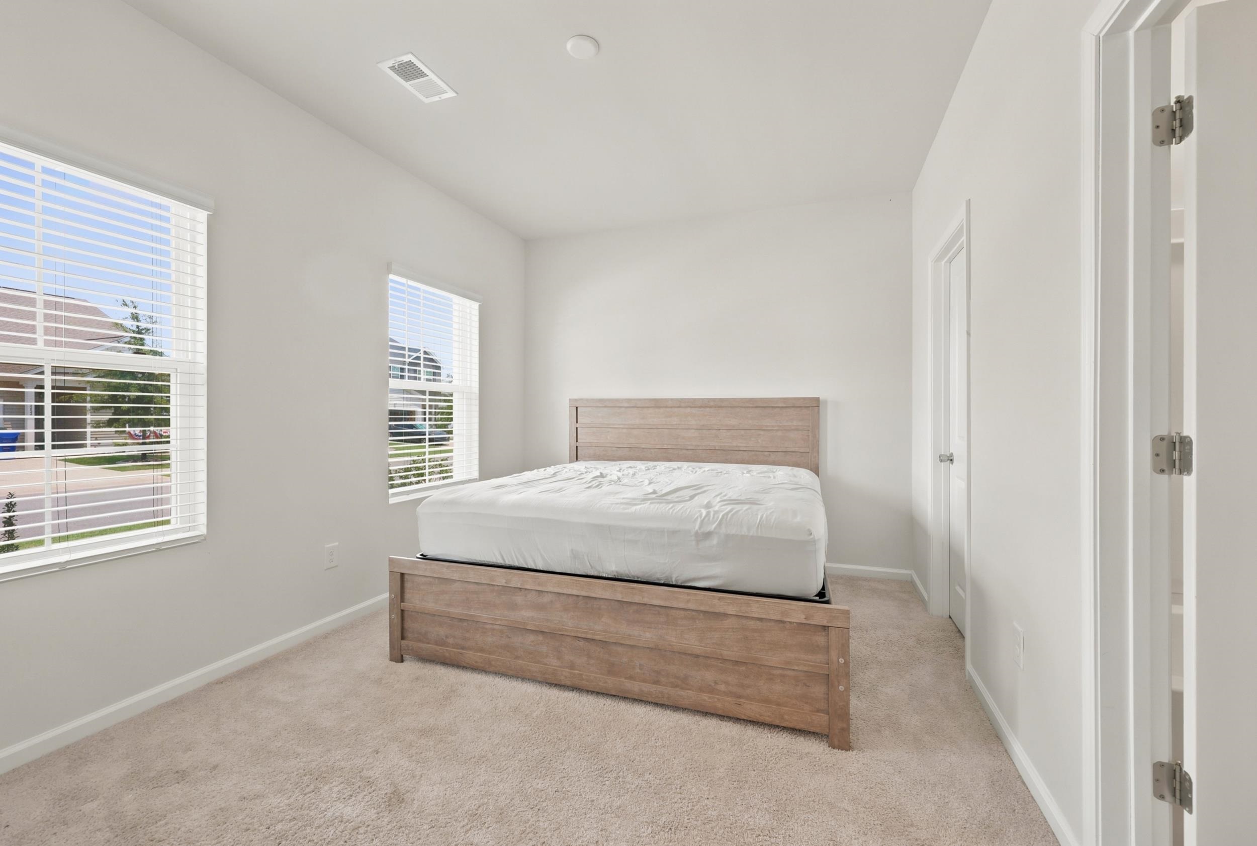 1250 Boswell Ct. Property Photo 6