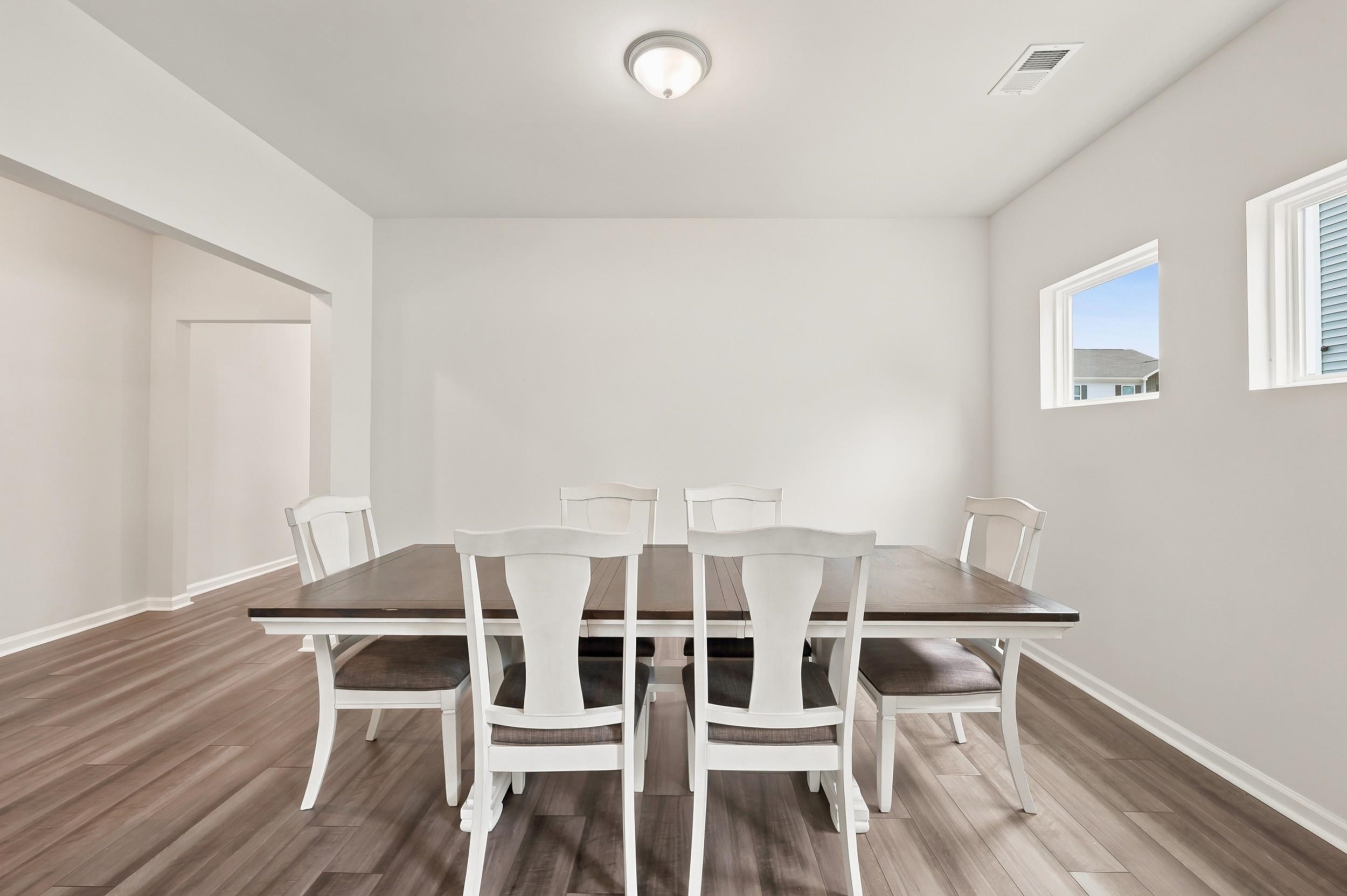 1250 Boswell Ct. Property Photo 11