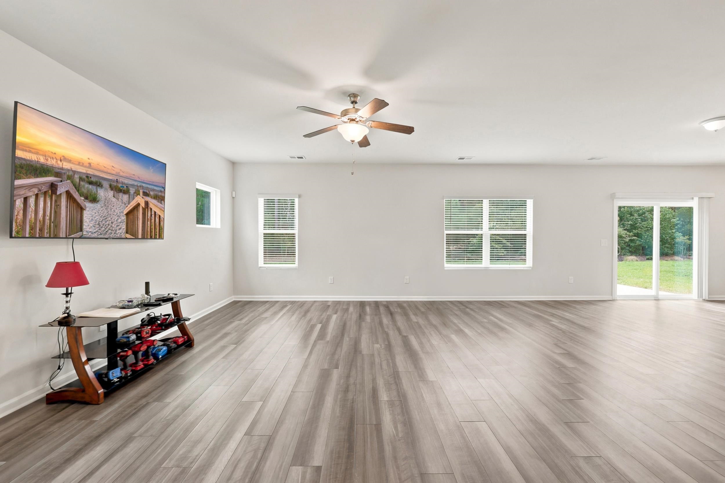 1250 Boswell Ct. Property Photo 15