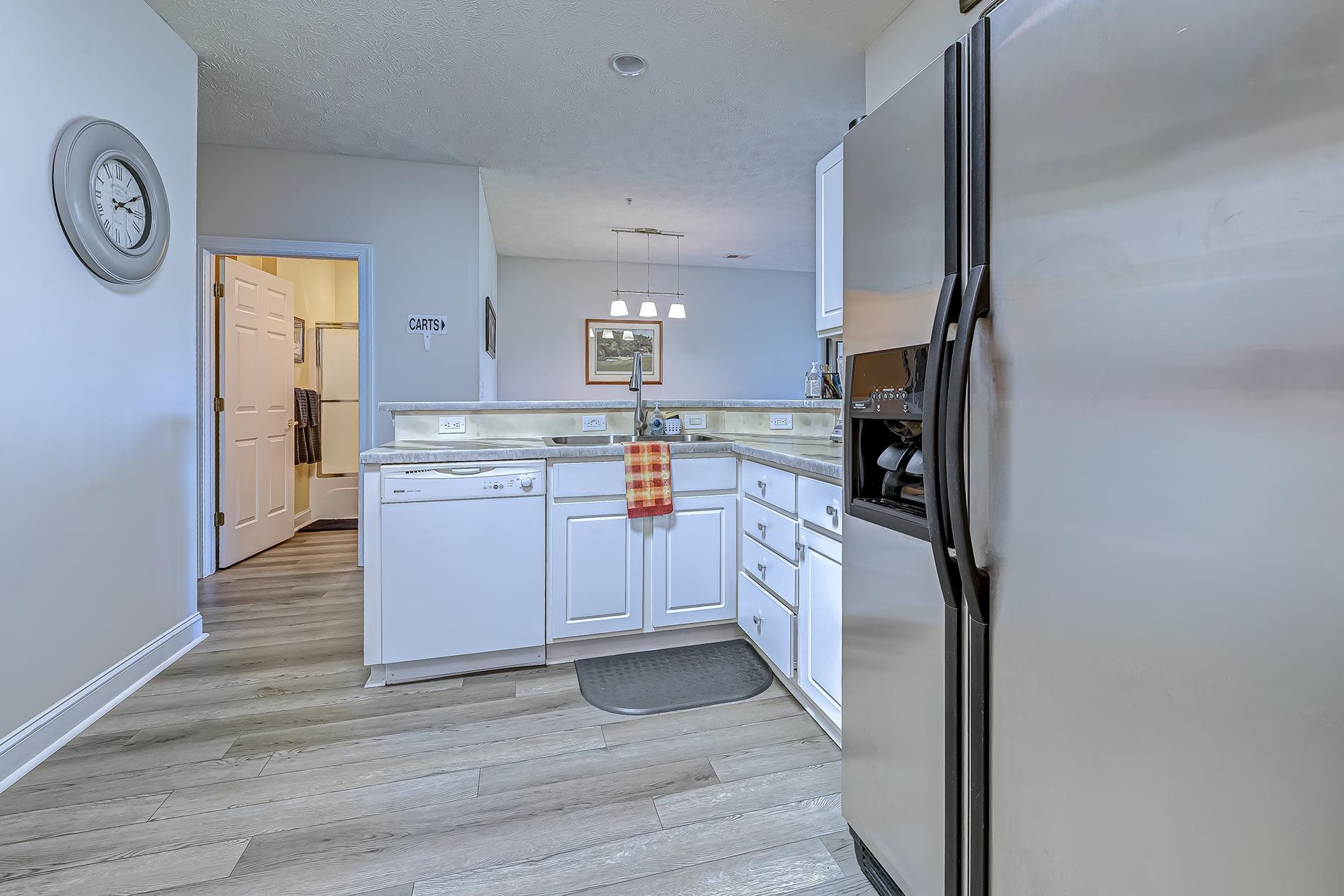 6010 Windsor Green Way Property Photo 14