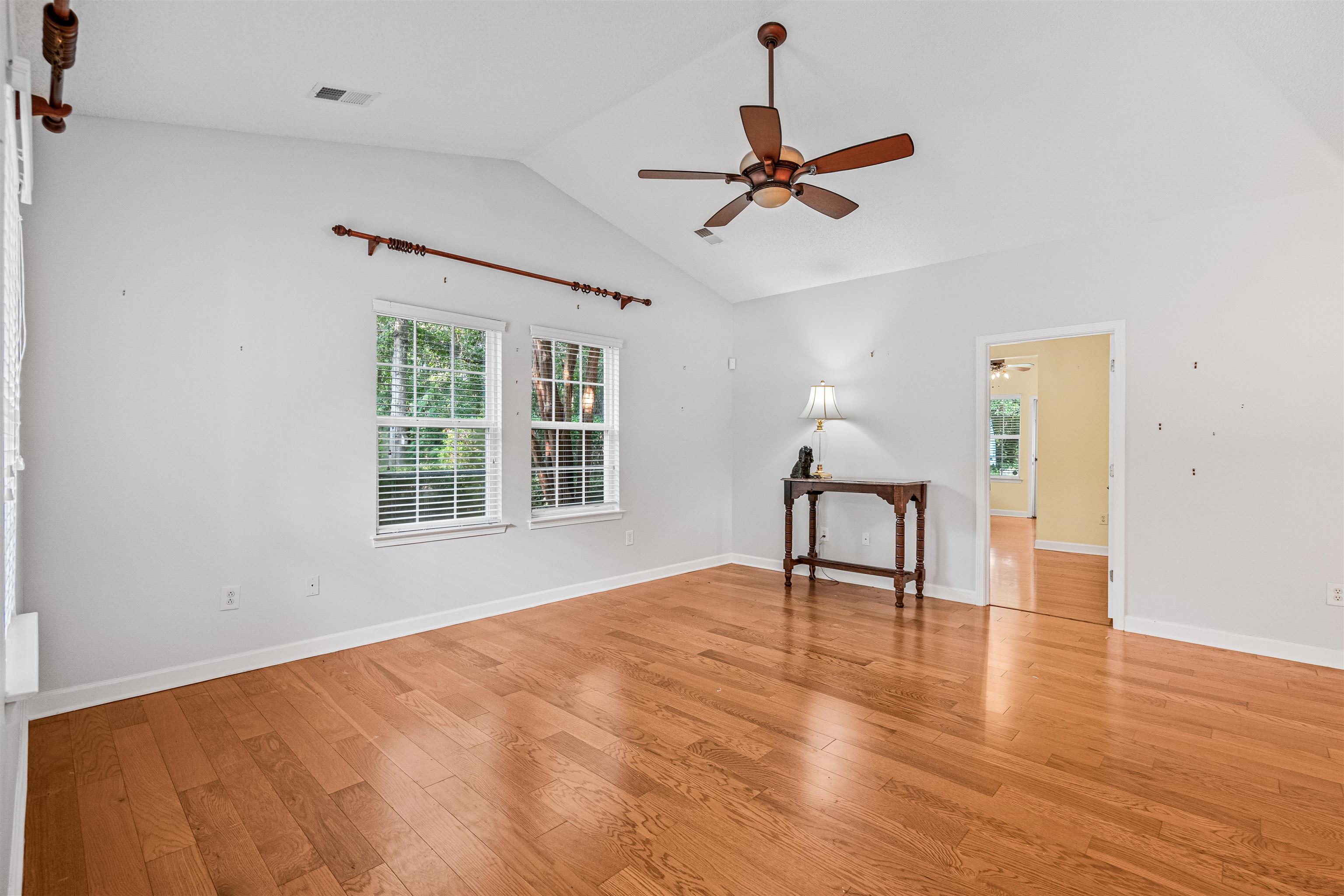 120 Highgrove Ct. Property Photo 3