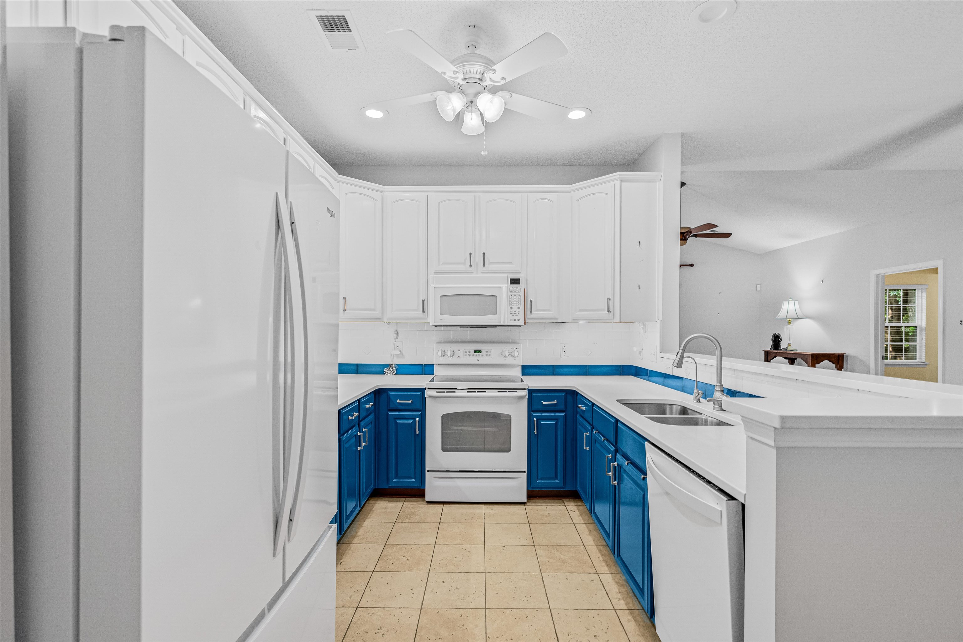 120 Highgrove Ct. Property Photo 6