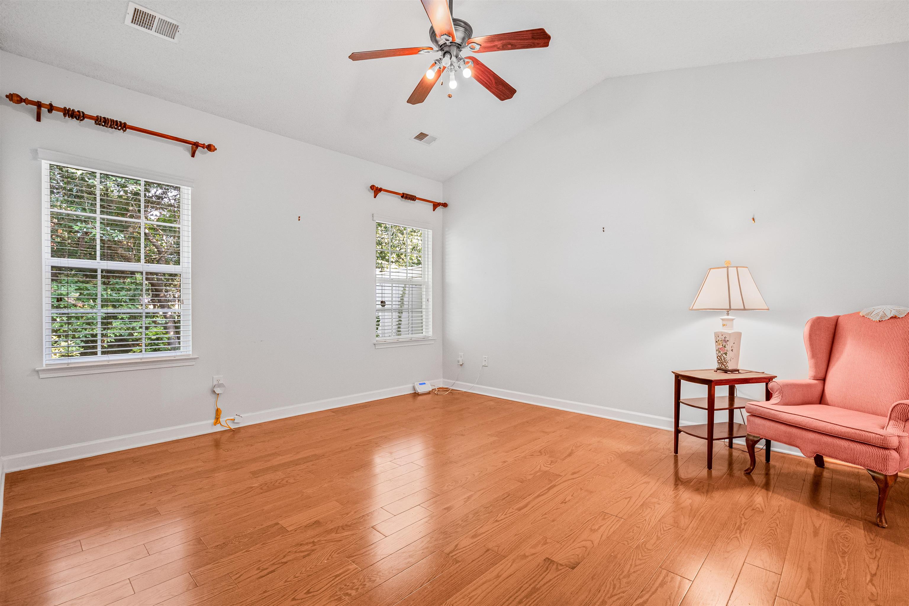 120 Highgrove Ct. Property Photo 16