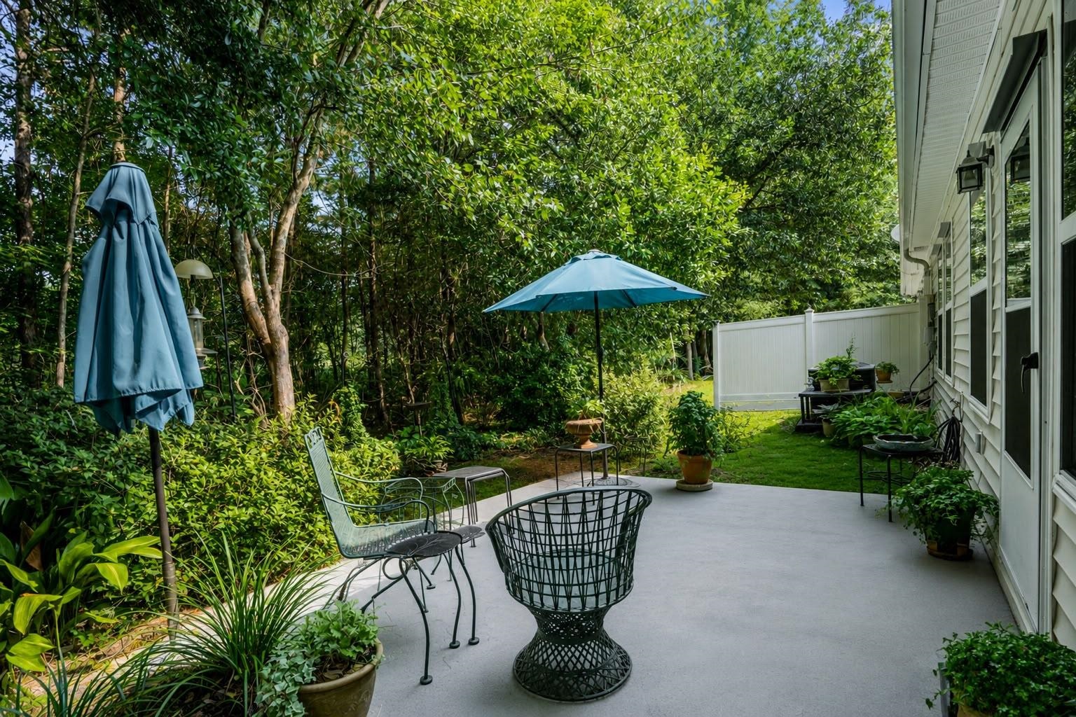 120 Highgrove Ct. Property Photo 25