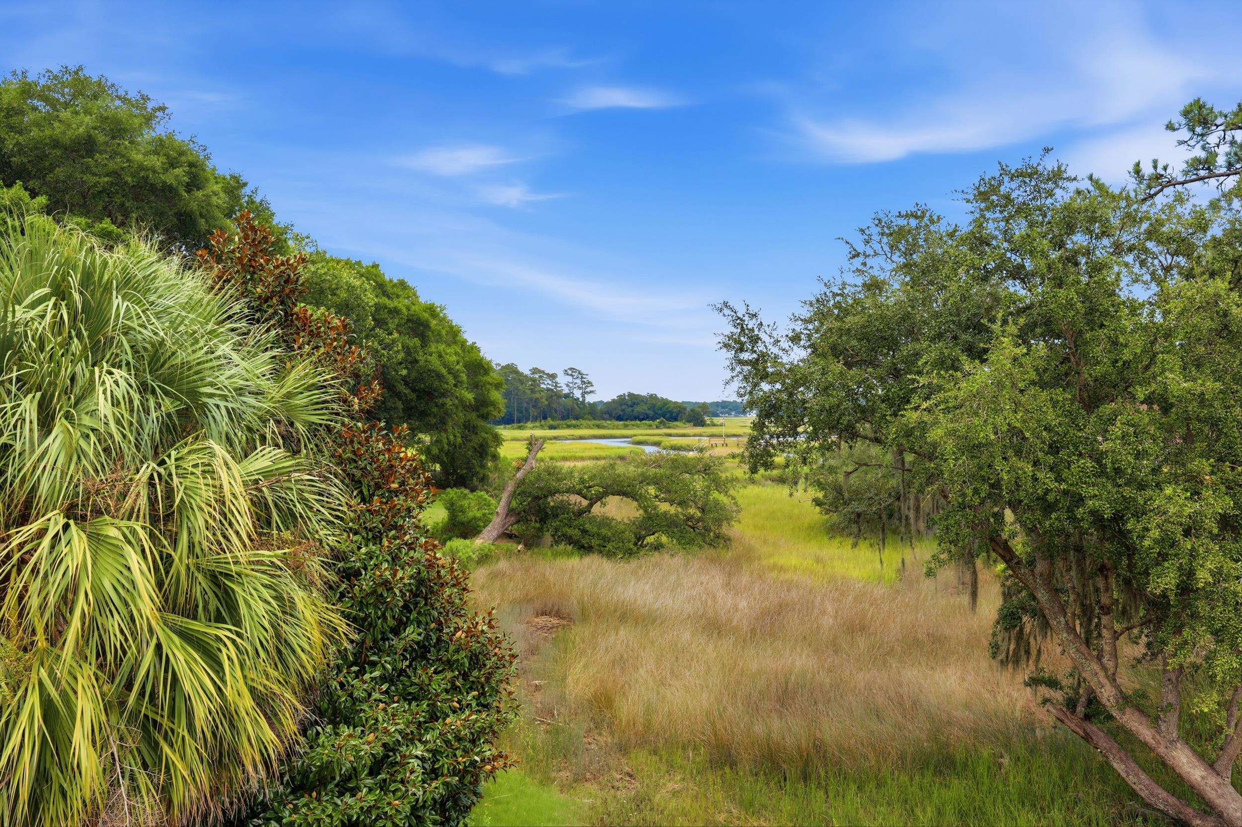 2366 Island Way Property Photo 2