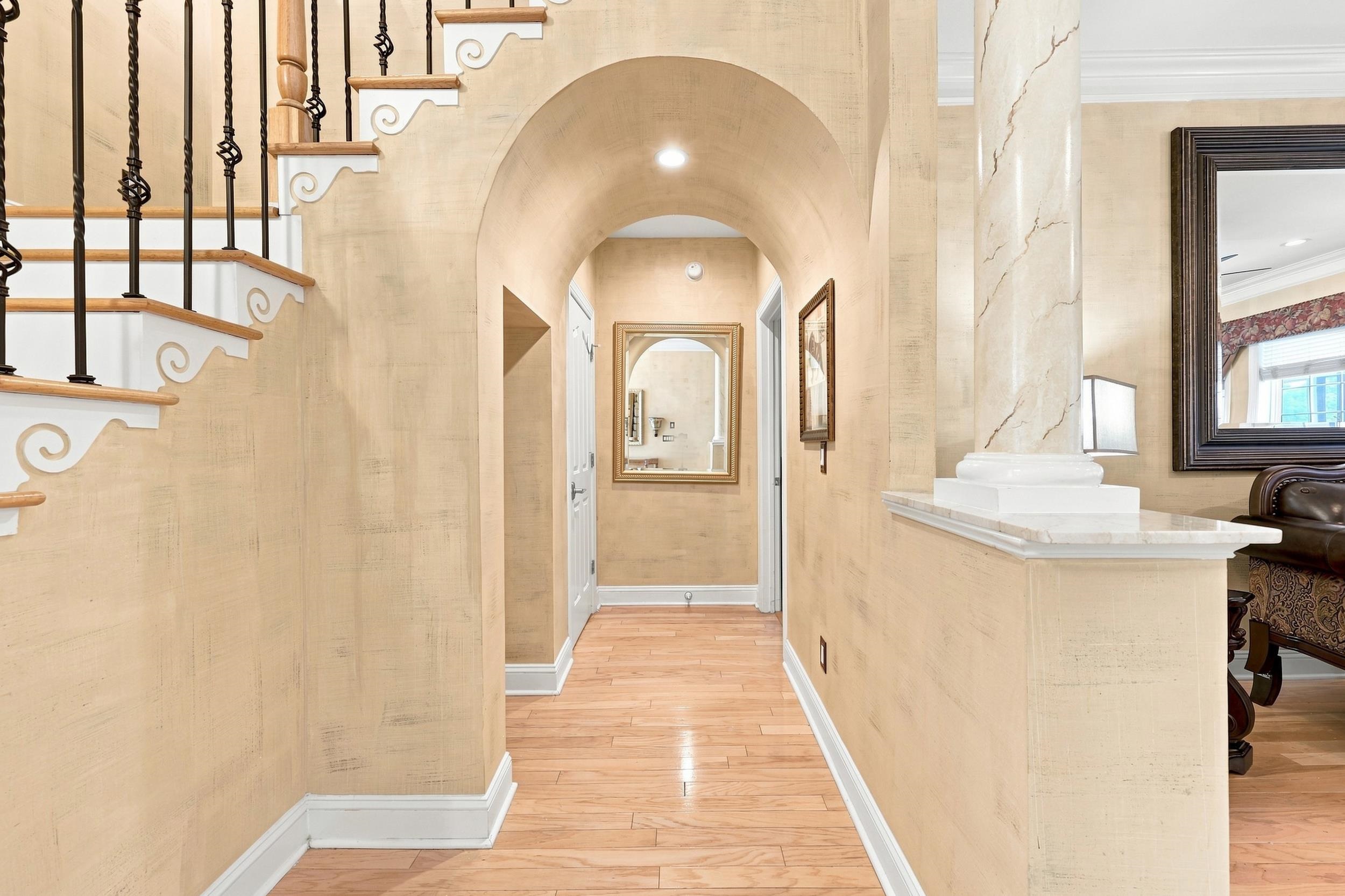 2366 Island Way Property Photo 12