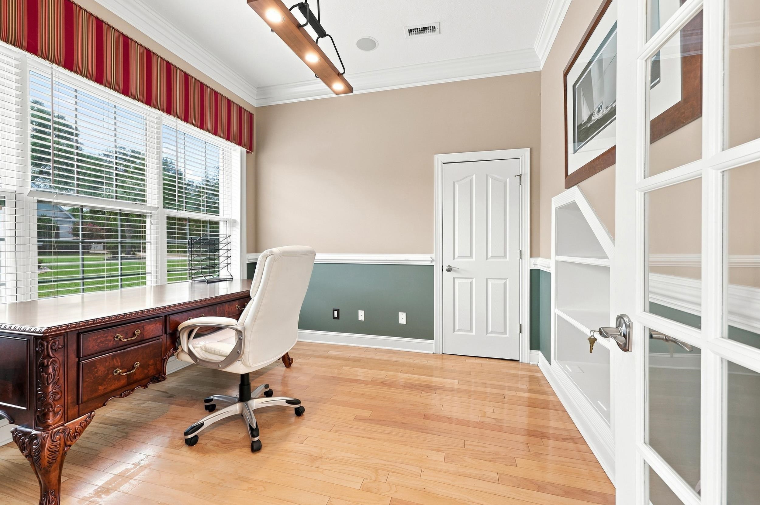 2366 Island Way Property Photo 13