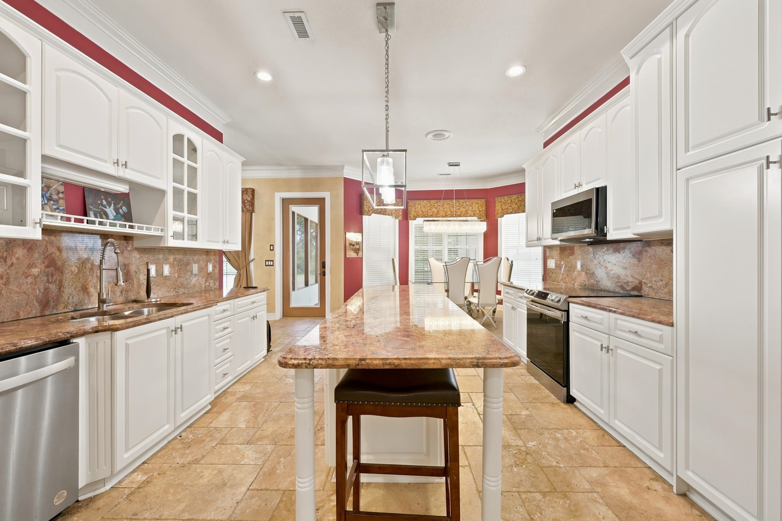 2366 Island Way Property Photo 20