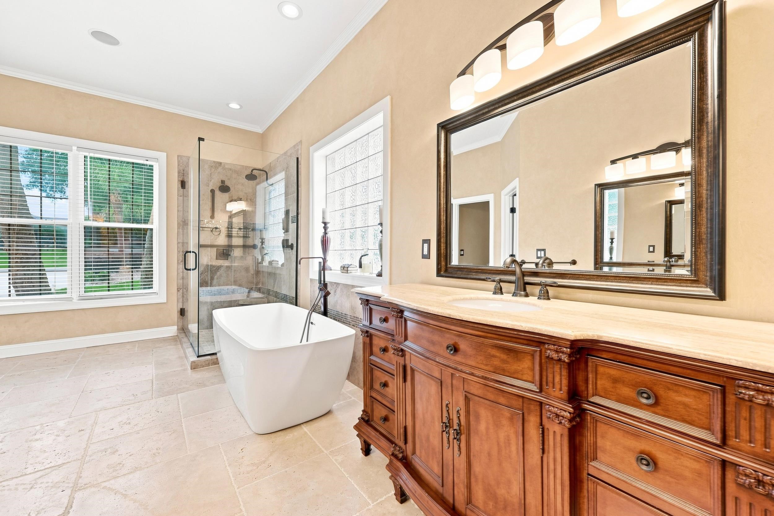 2366 Island Way Property Photo 38