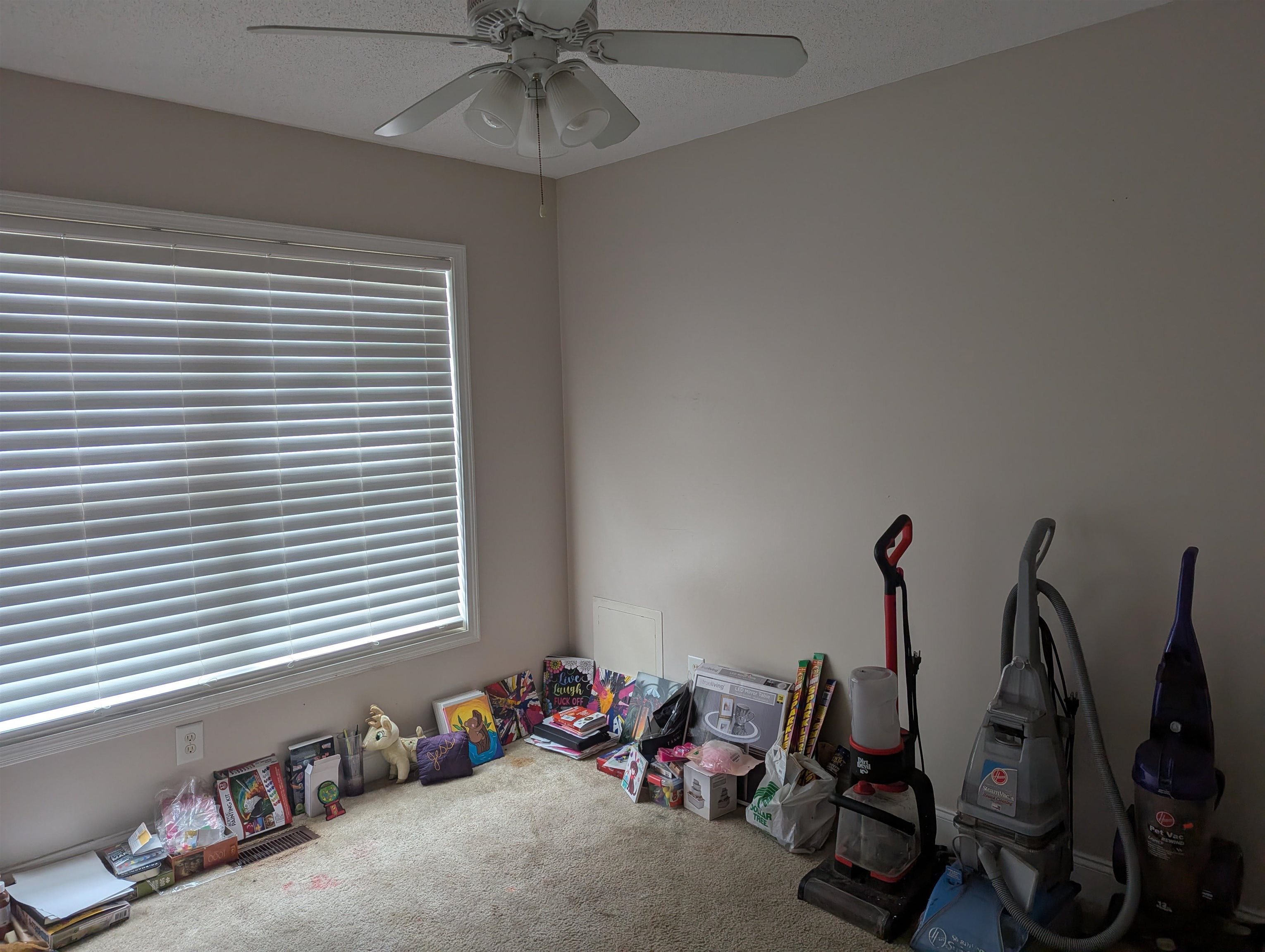 2711 Hilton Dr. Property Photo 5