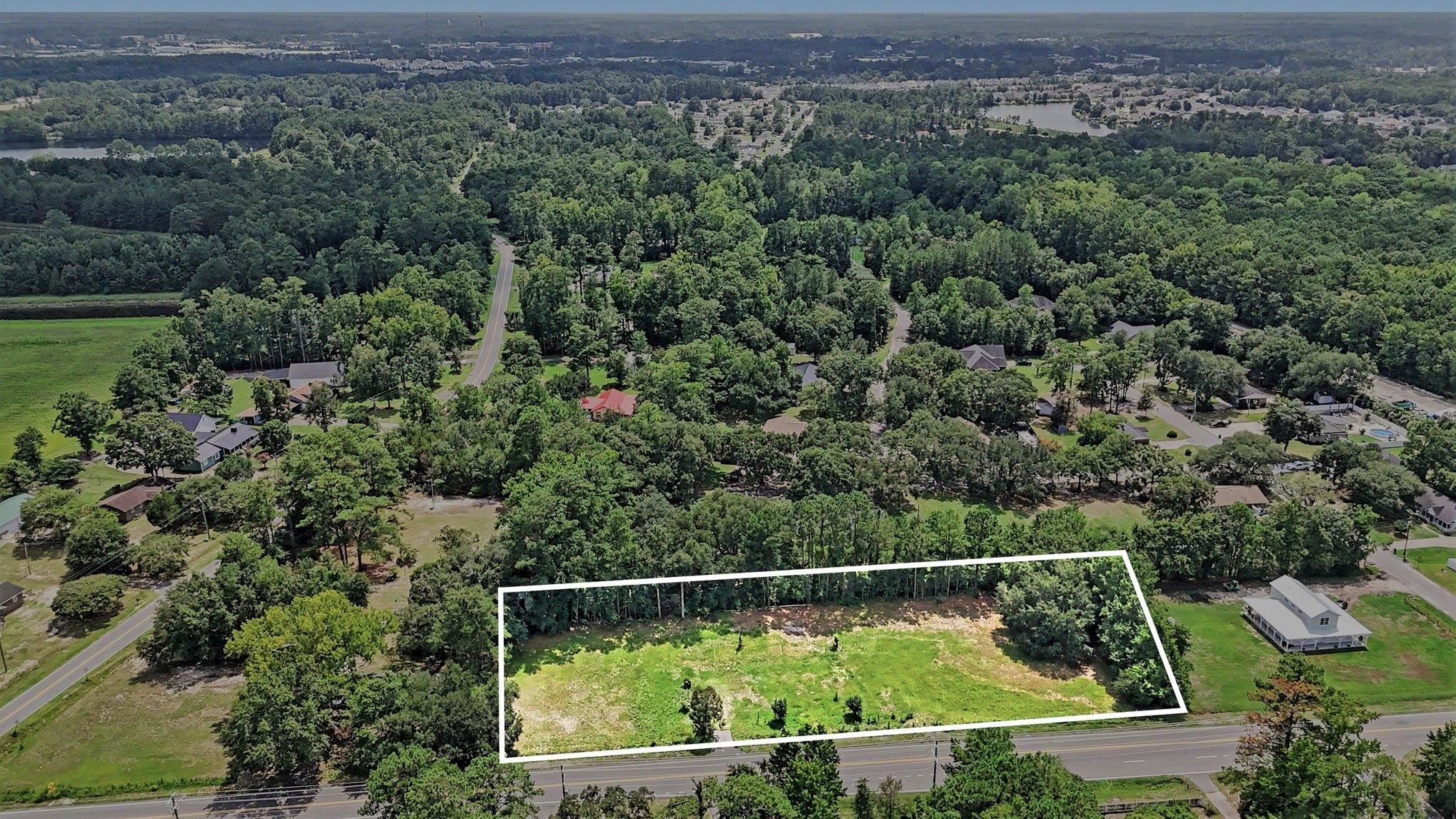 1108 Highway 90 Property Photo 1
