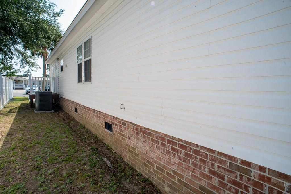 353 Misty Breeze Ln. Property Photo 3