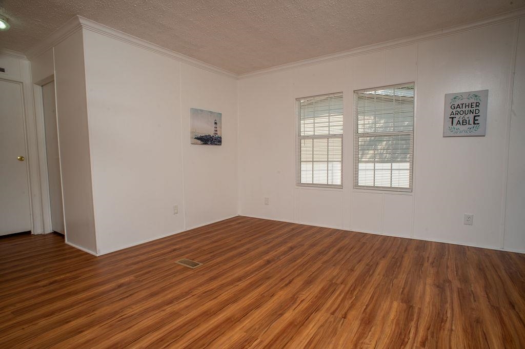353 Misty Breeze Ln. Property Photo 10