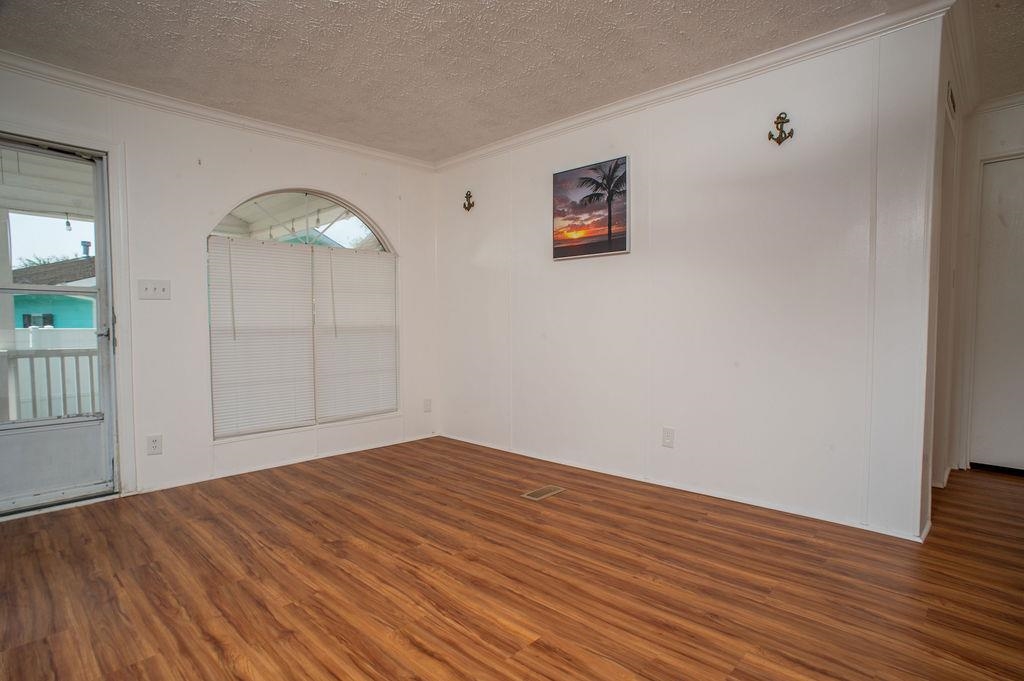 353 Misty Breeze Ln. Property Photo 11