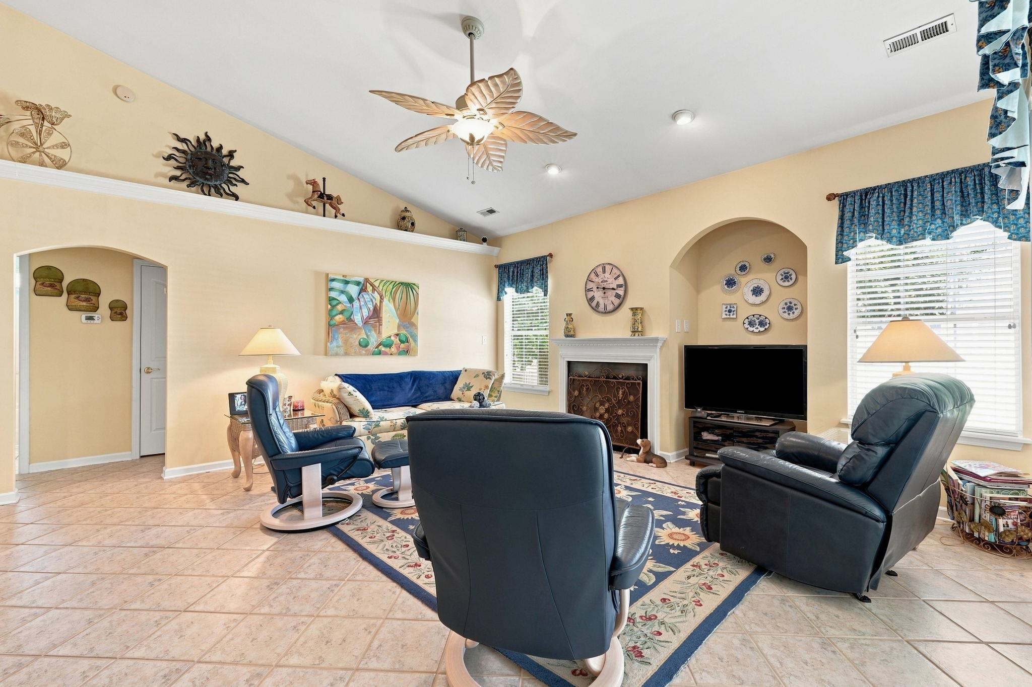 4054 Grousewood Dr. Property Photo 14