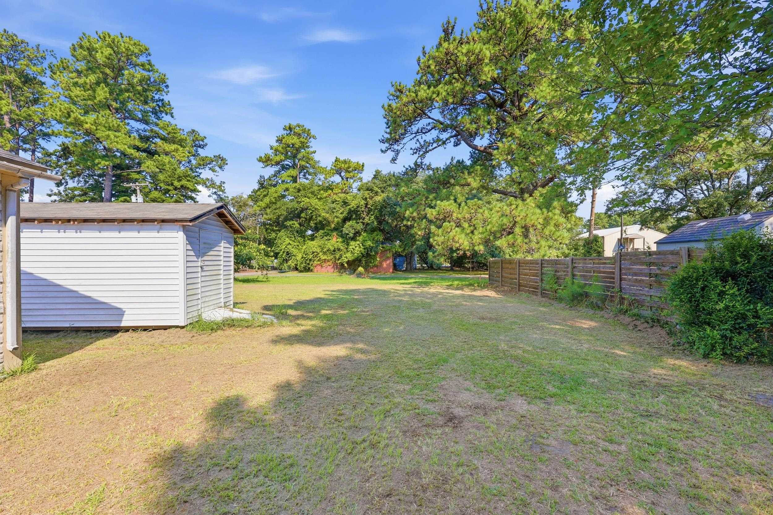 1924 South Island Rd. Property Photo 24
