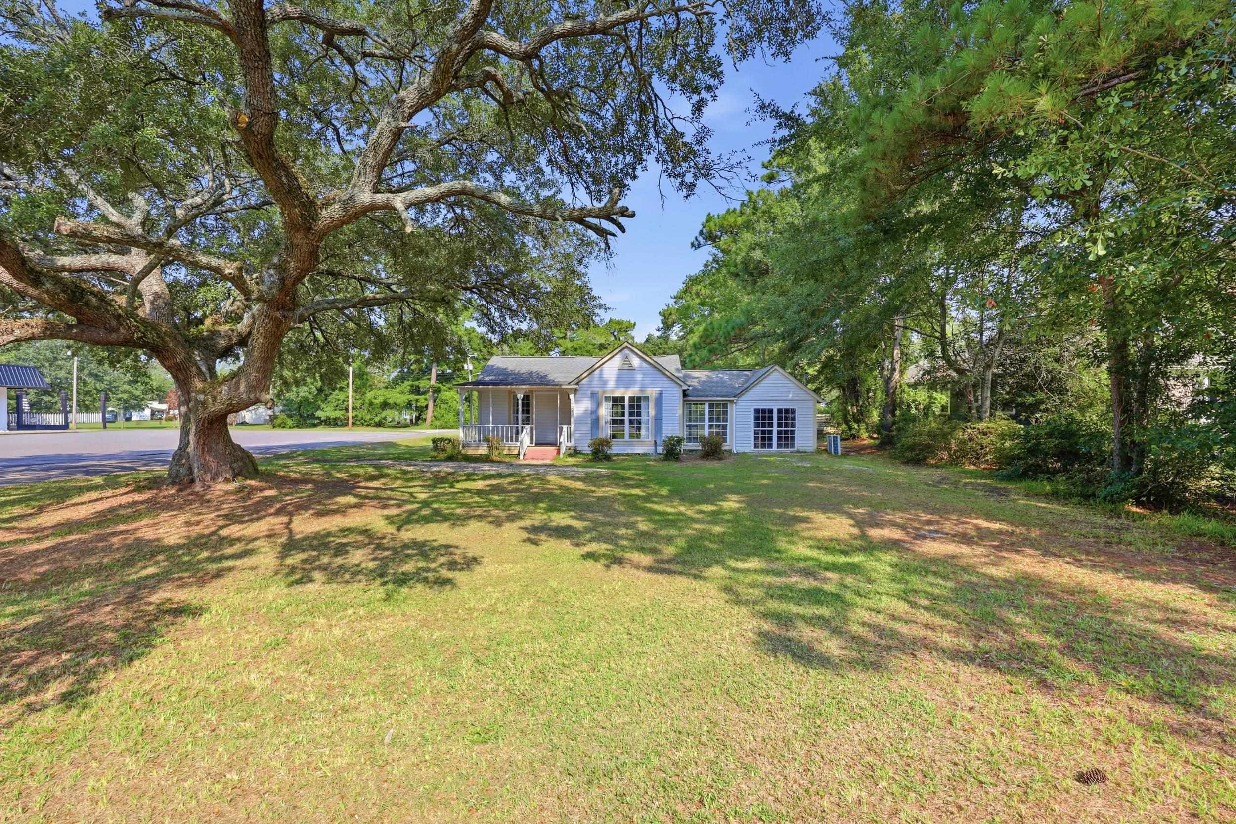 1924 South Island Rd. Property Photo 25