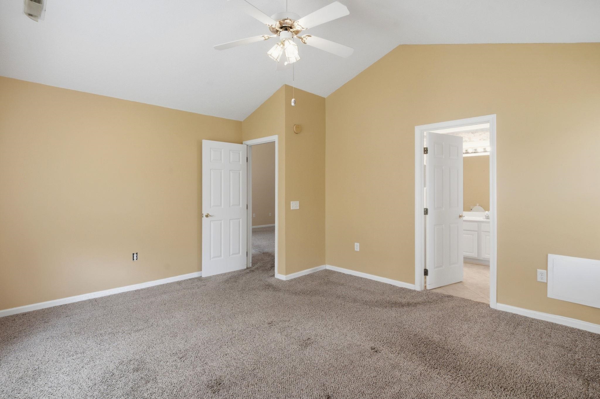 1037 Vestry Dr. Property Photo 19