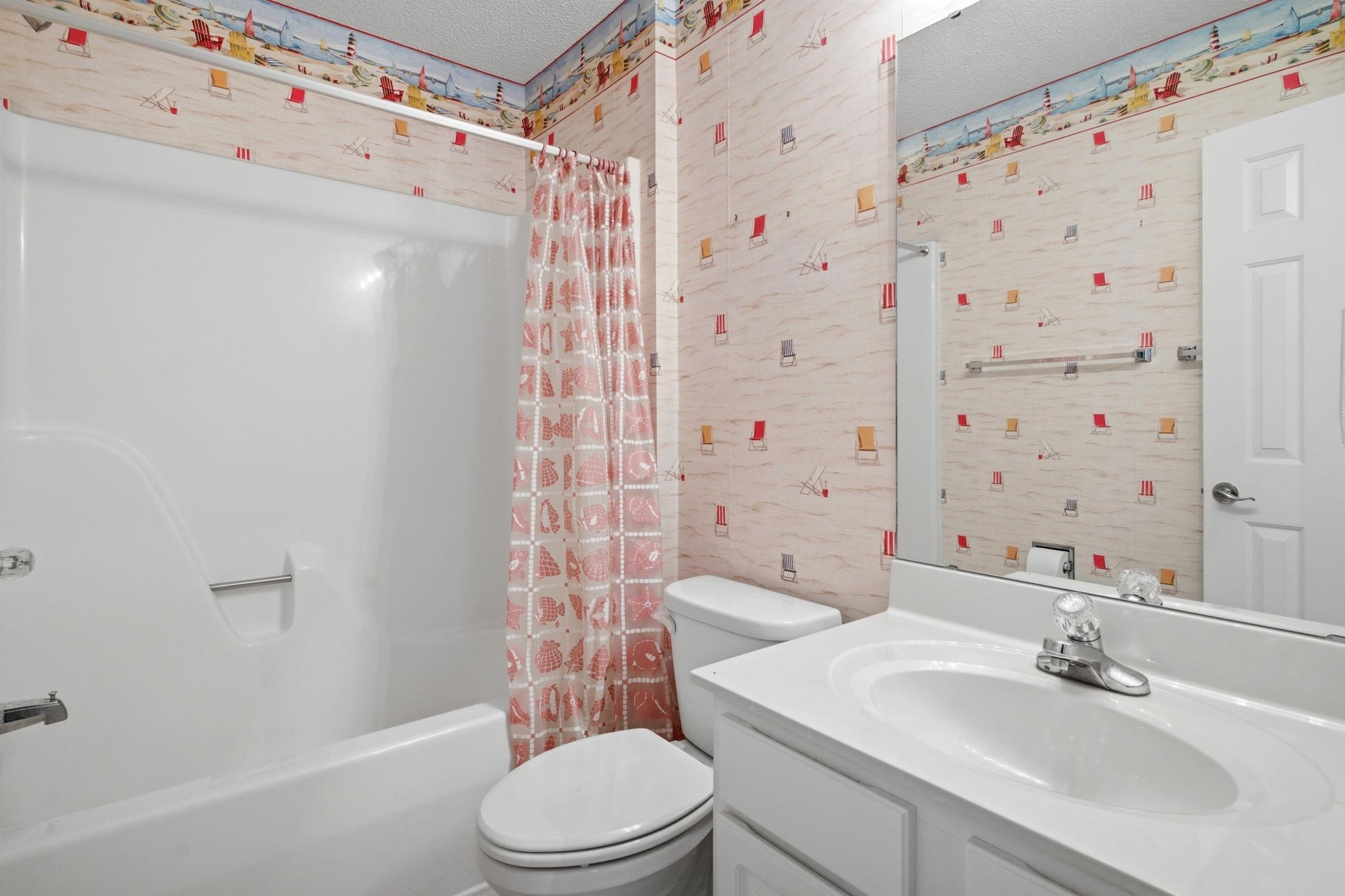 1037 Vestry Dr. Property Photo 27