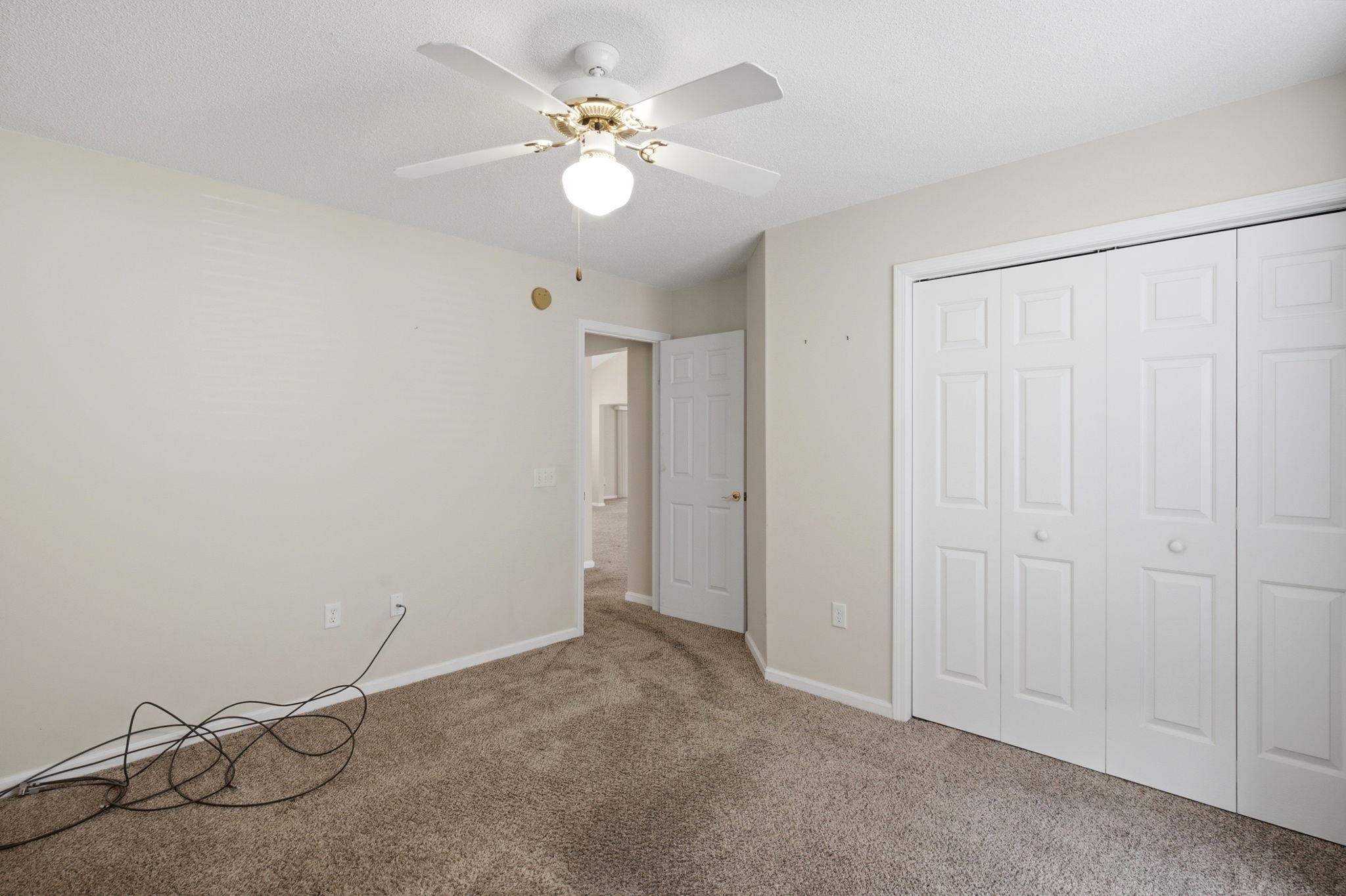 1037 Vestry Dr. Property Photo 30