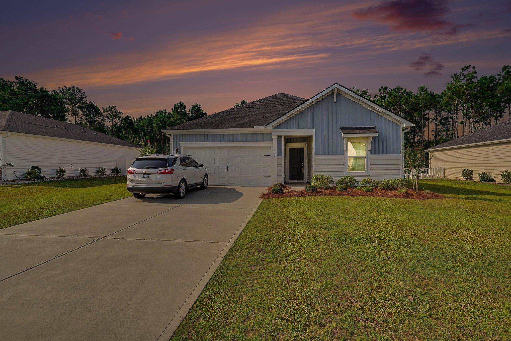 812 Sandy Side Dr. Property Photo 1