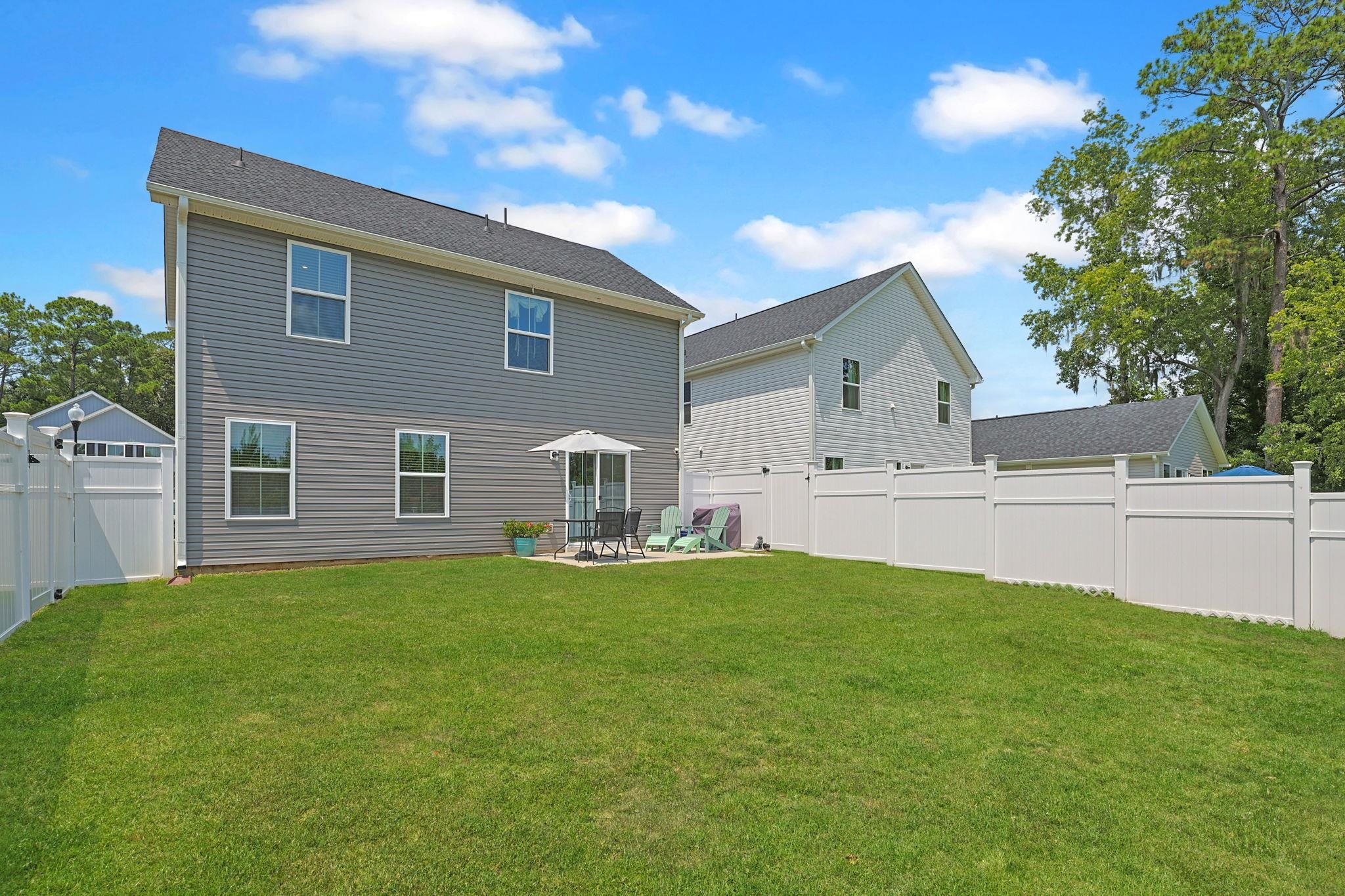 1019 Oak Meadow Dr. Property Photo 32