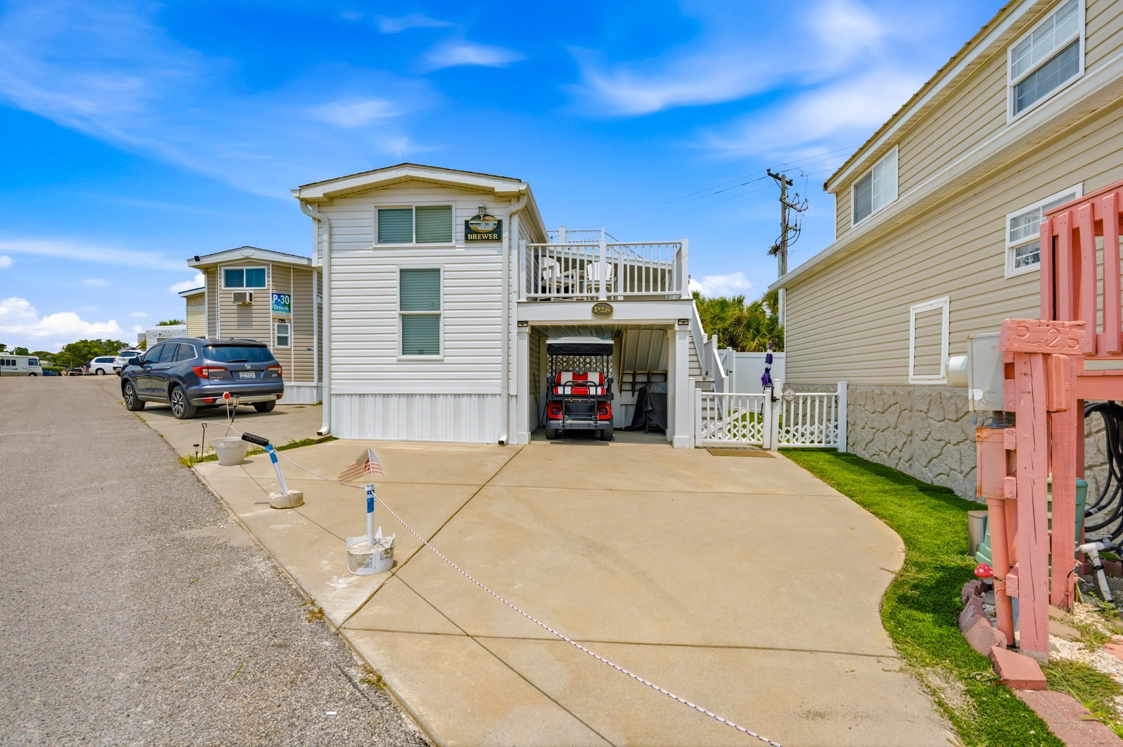 9700 Kings Rd. Property Photo 1