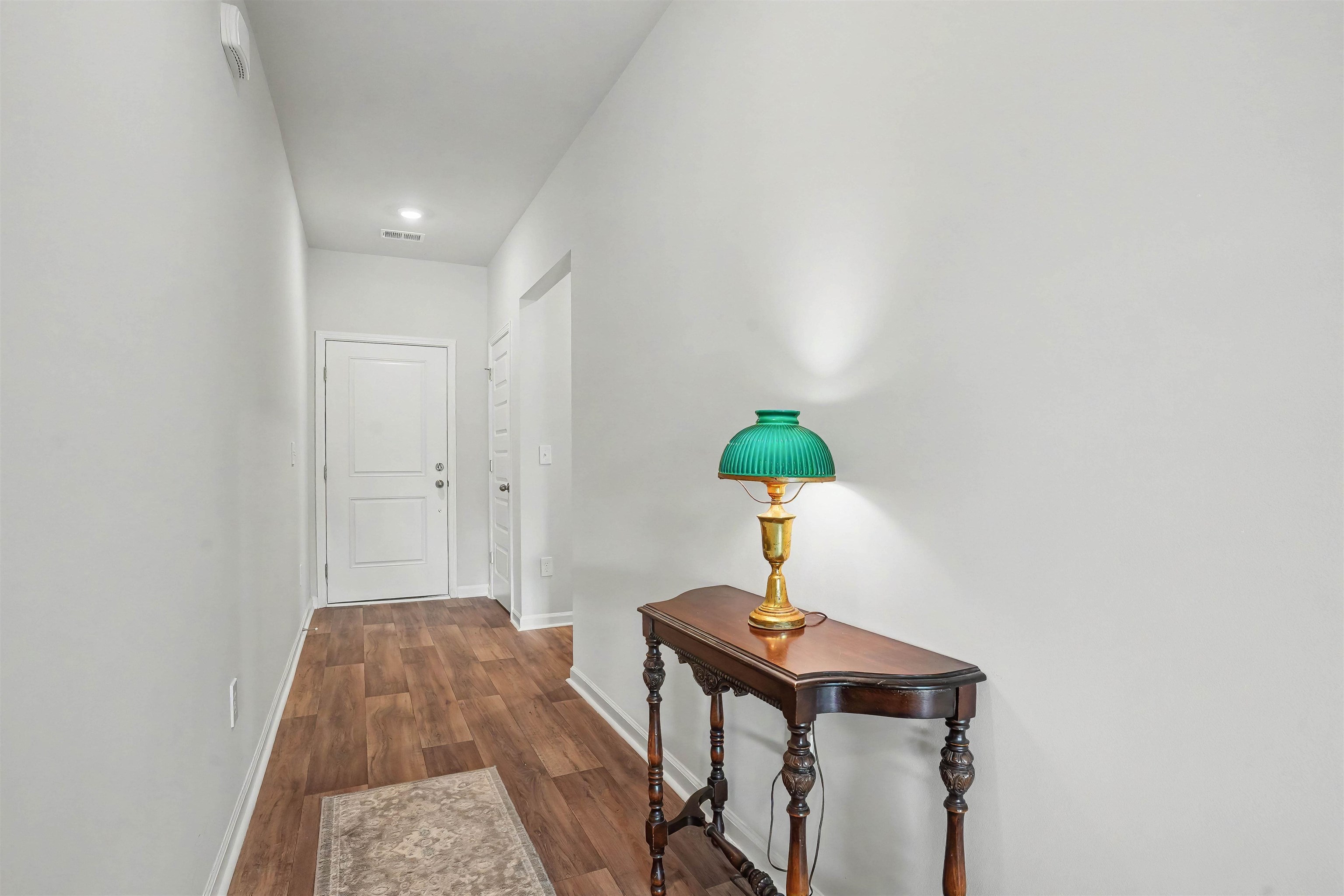 212 Warner Crossing Way Property Photo 2