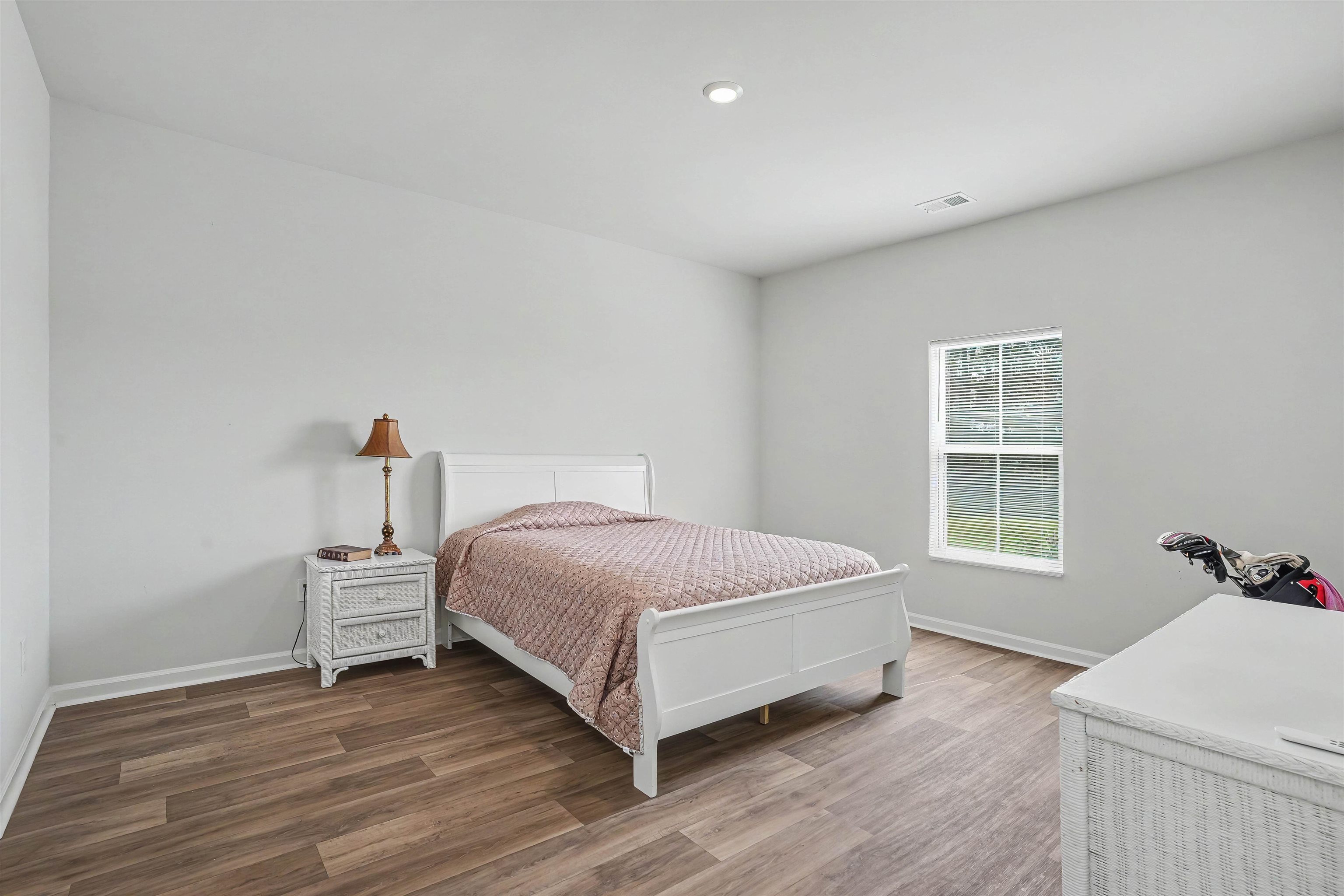 212 Warner Crossing Way Property Photo 14