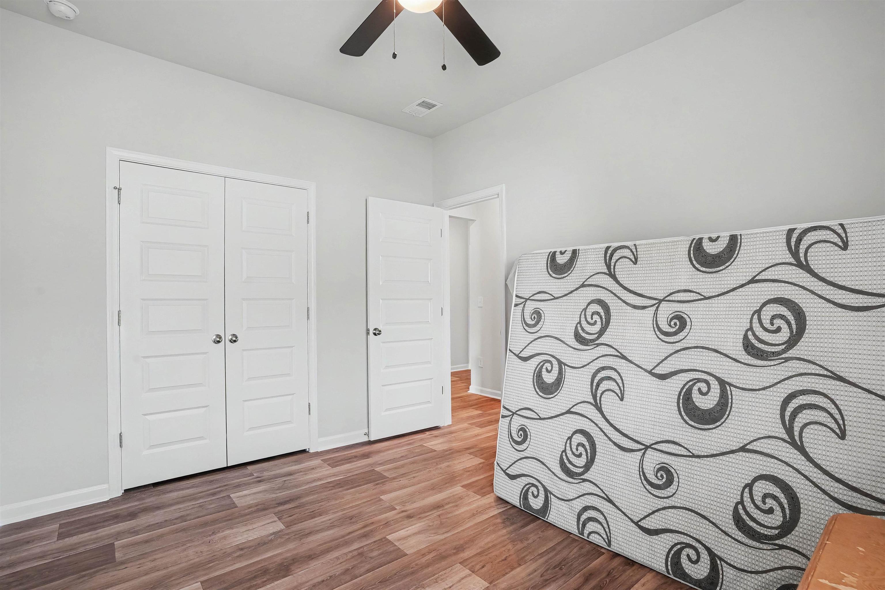 212 Warner Crossing Way Property Photo 18