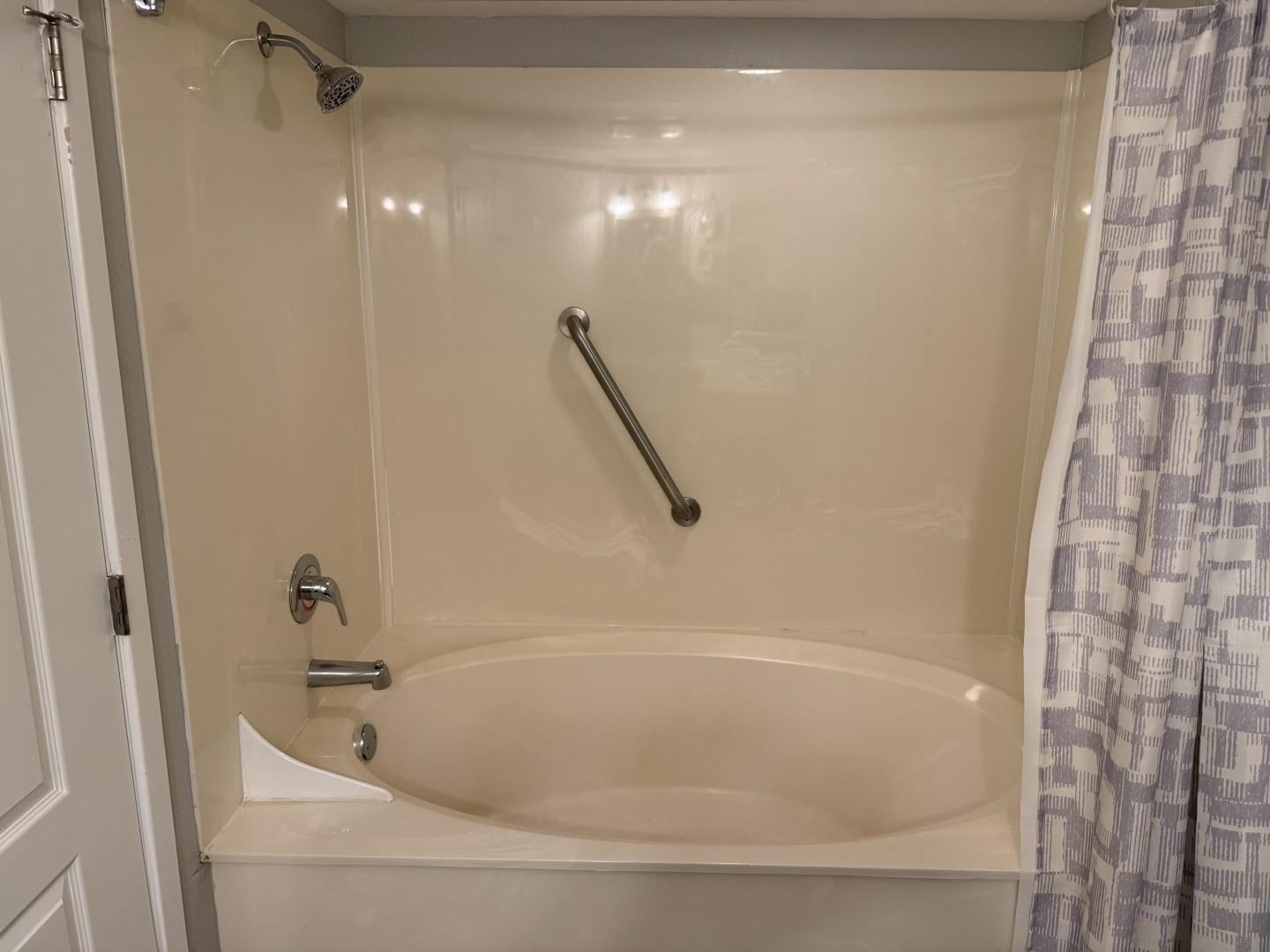2504 N Ocean Blvd. Property Photo 9