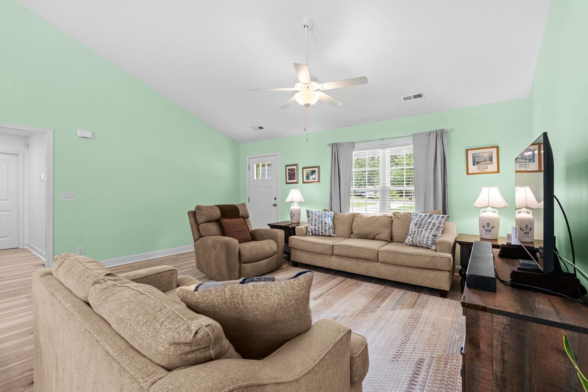 4457 Woodyard Bay Rd. Property Photo 10