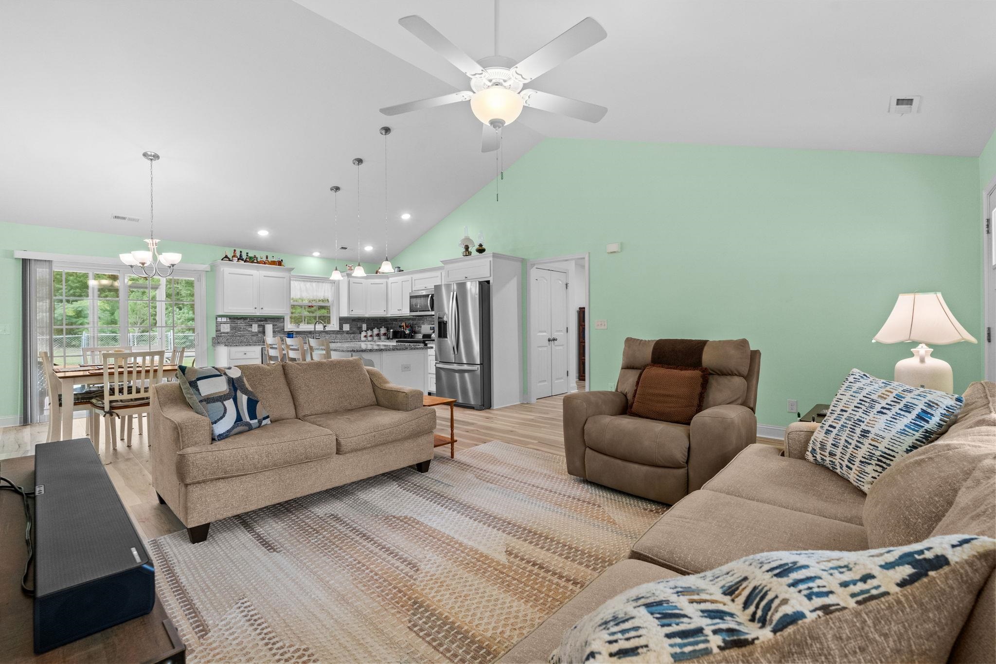 4457 Woodyard Bay Rd. Property Photo 12
