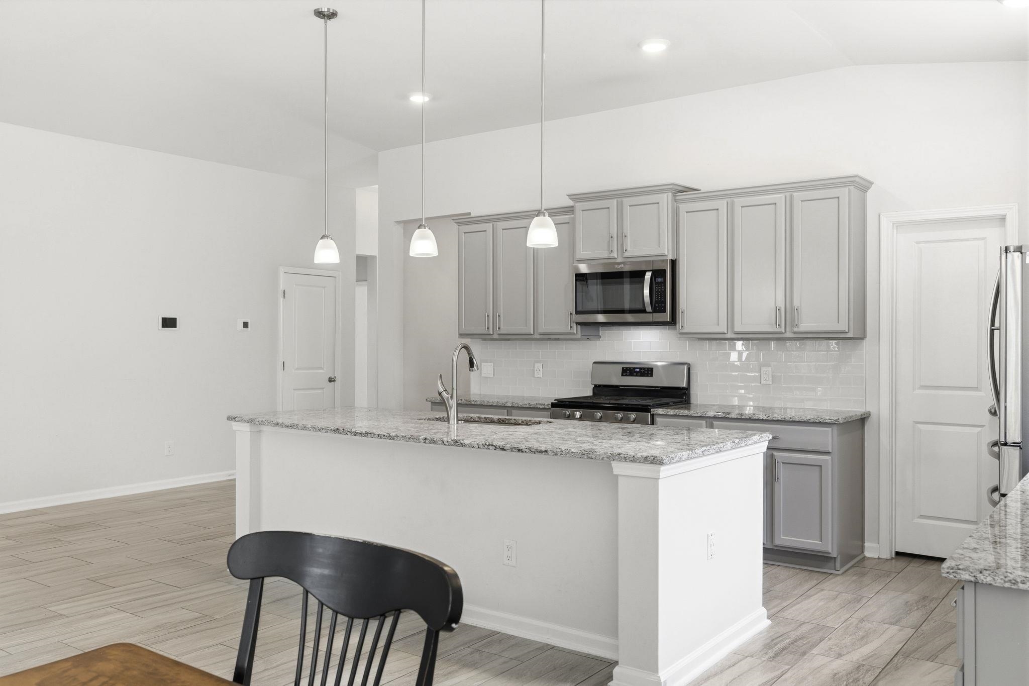 183 Juniata Loop Property Photo 14