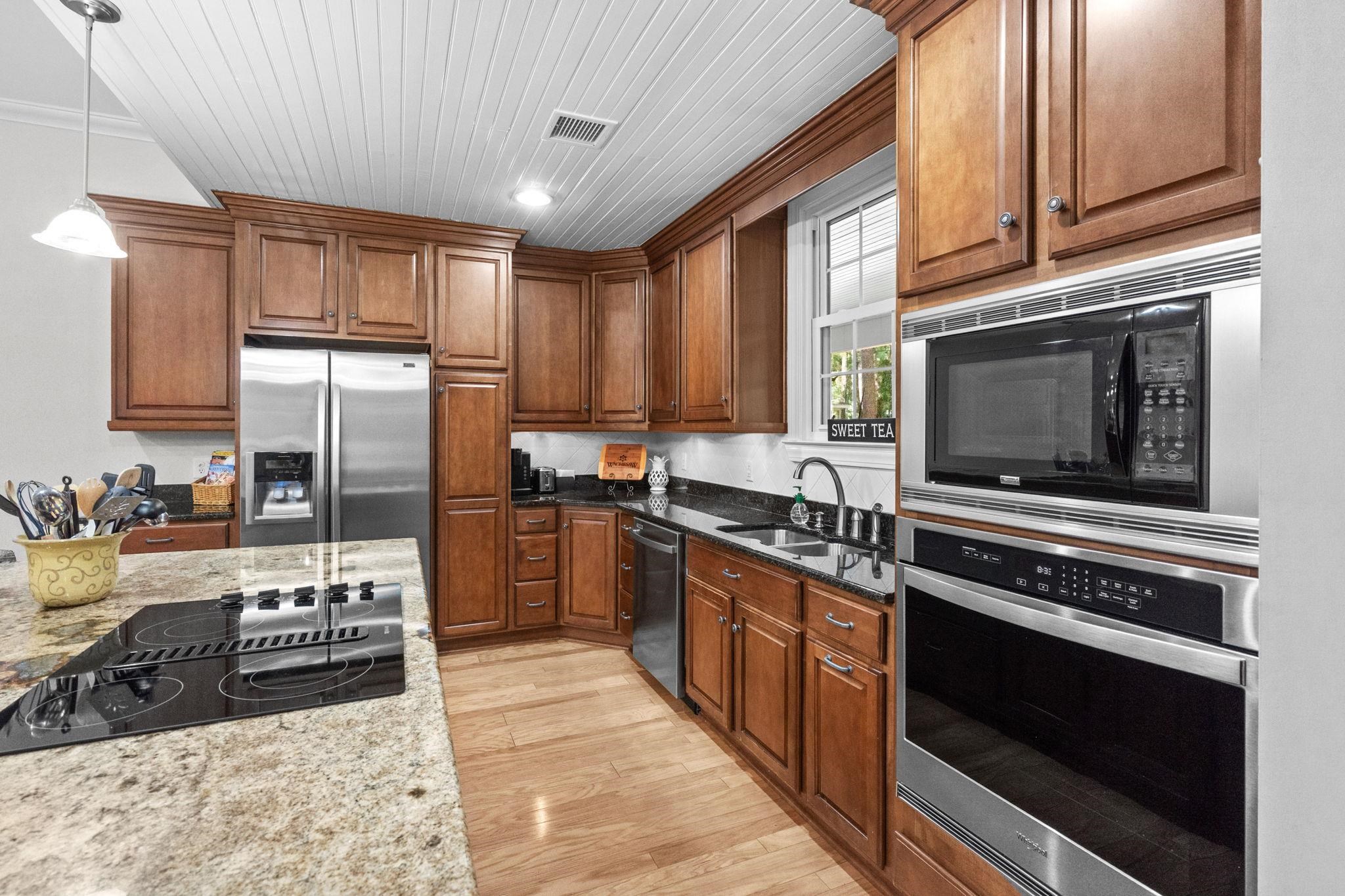 3031 Oak Grove Bend Property Photo 19