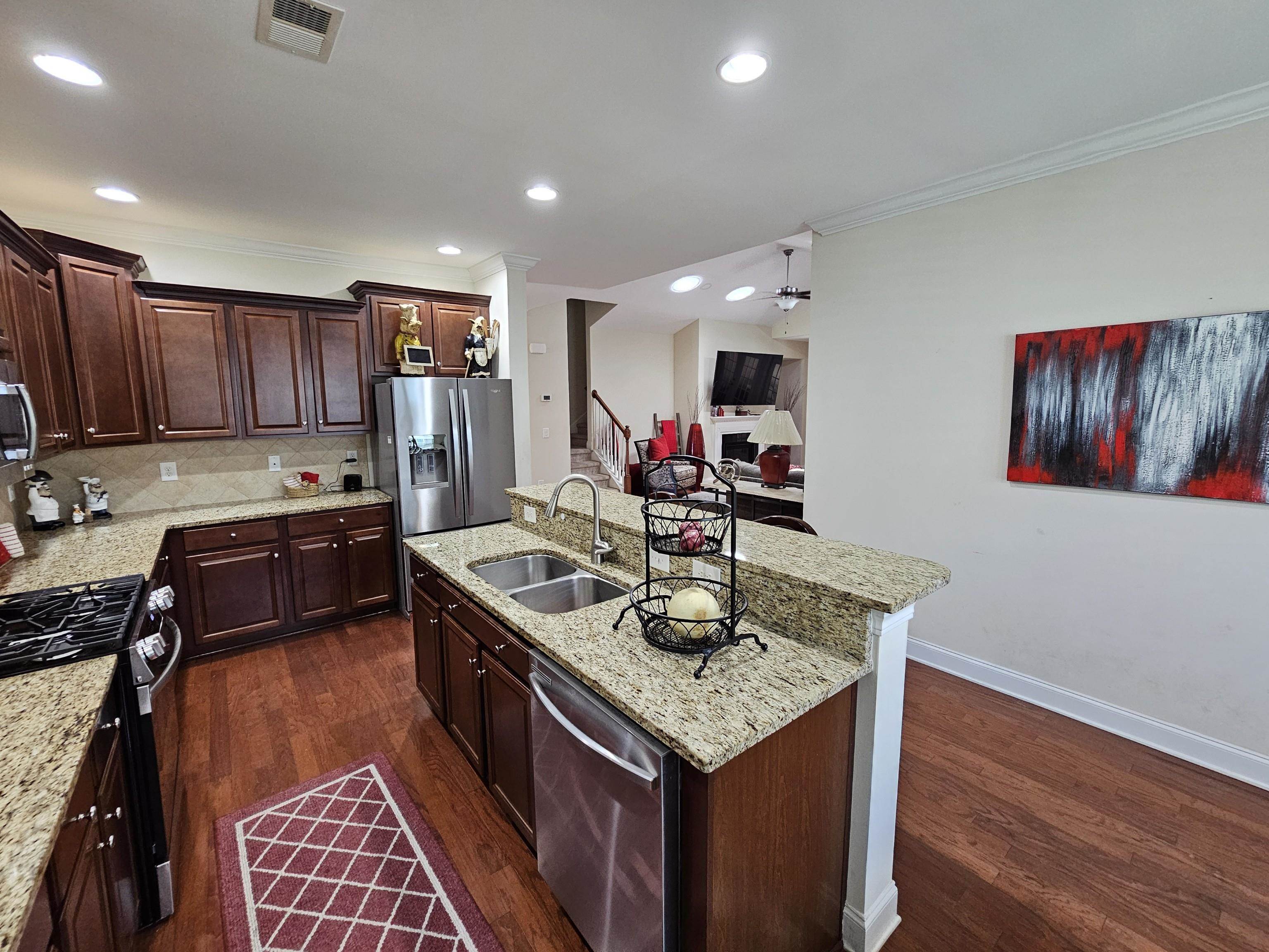 962 Henry James Dr. Property Photo 10