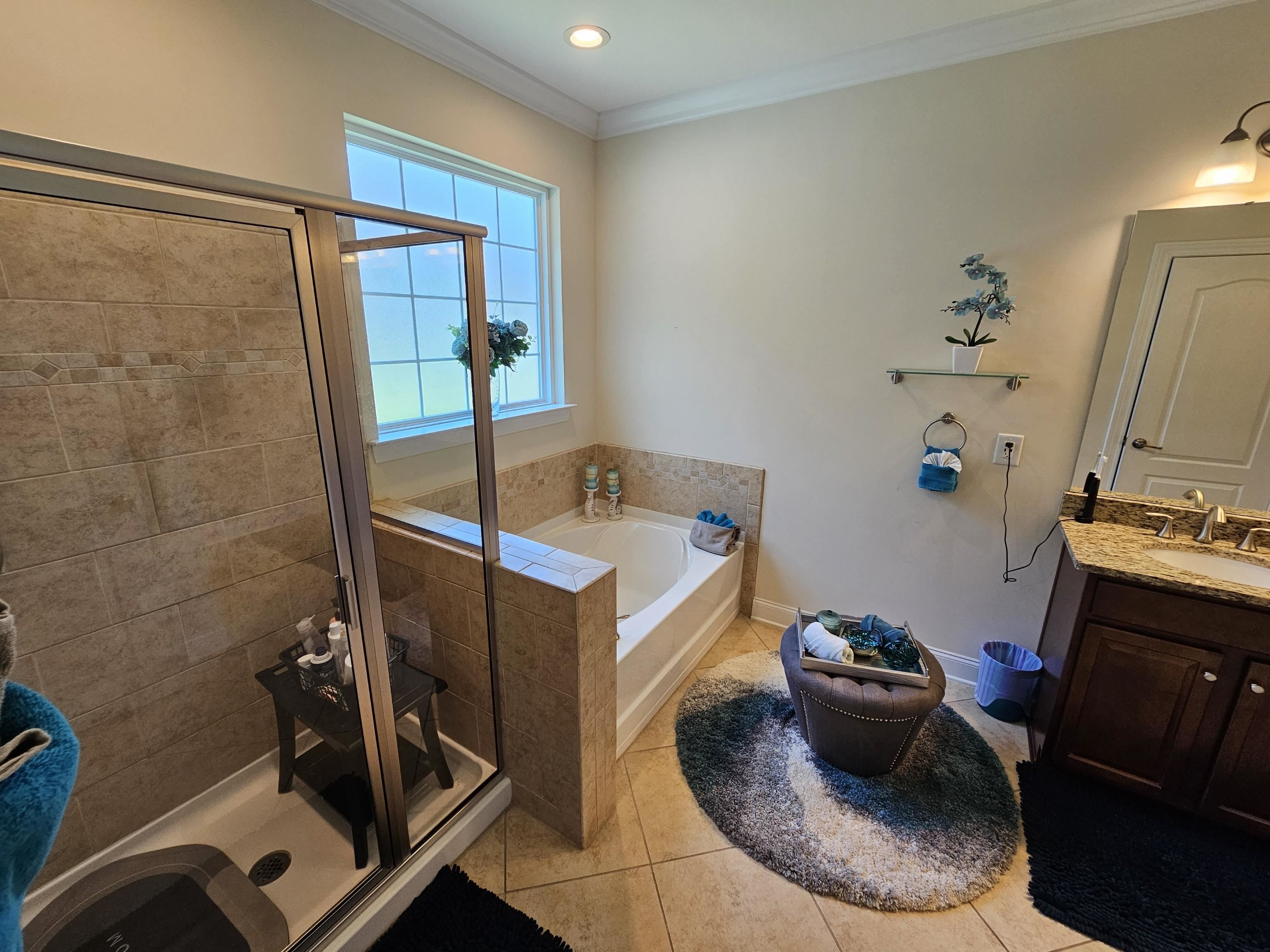 962 Henry James Dr. Property Photo 15