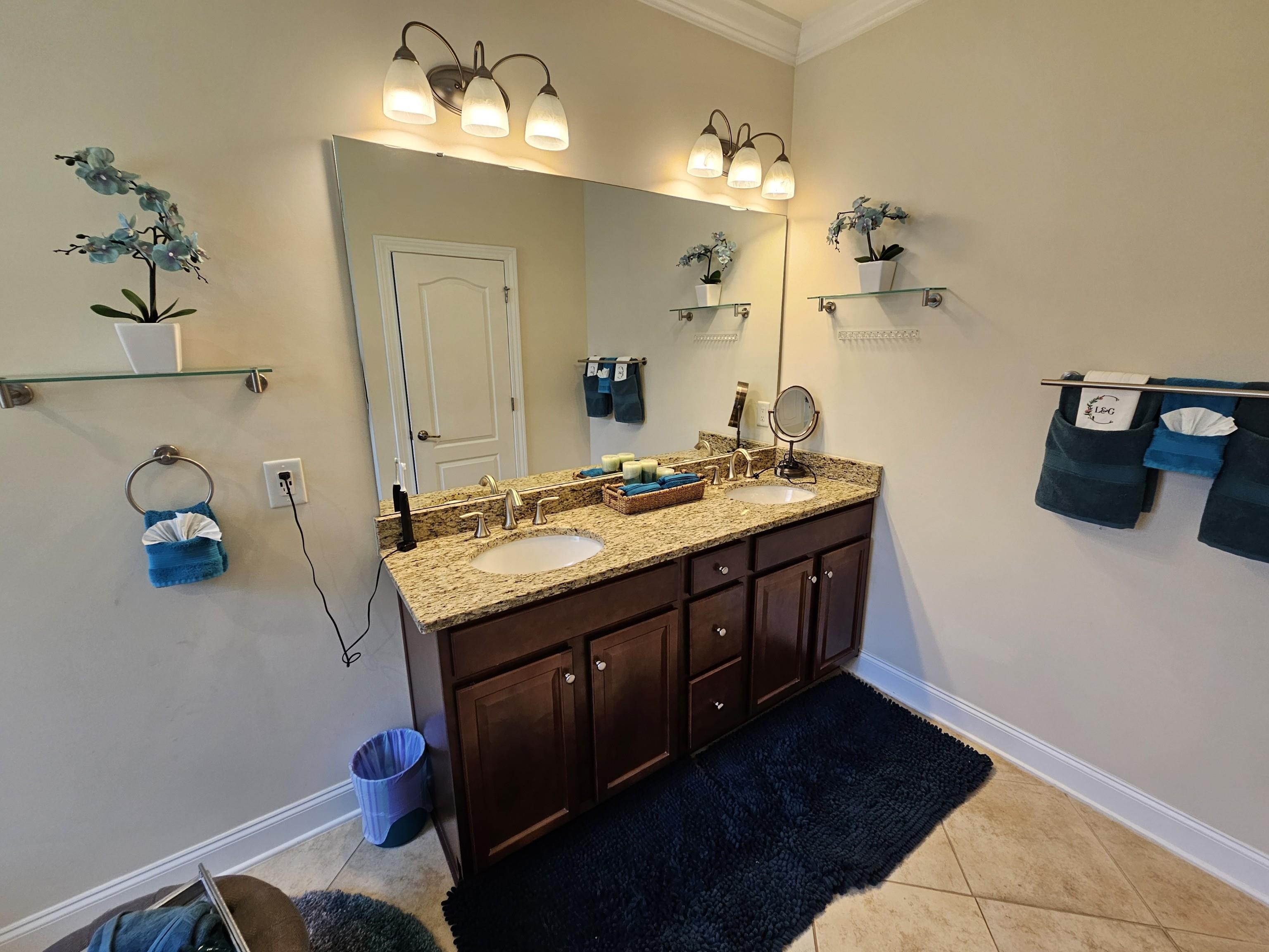 962 Henry James Dr. Property Photo 16