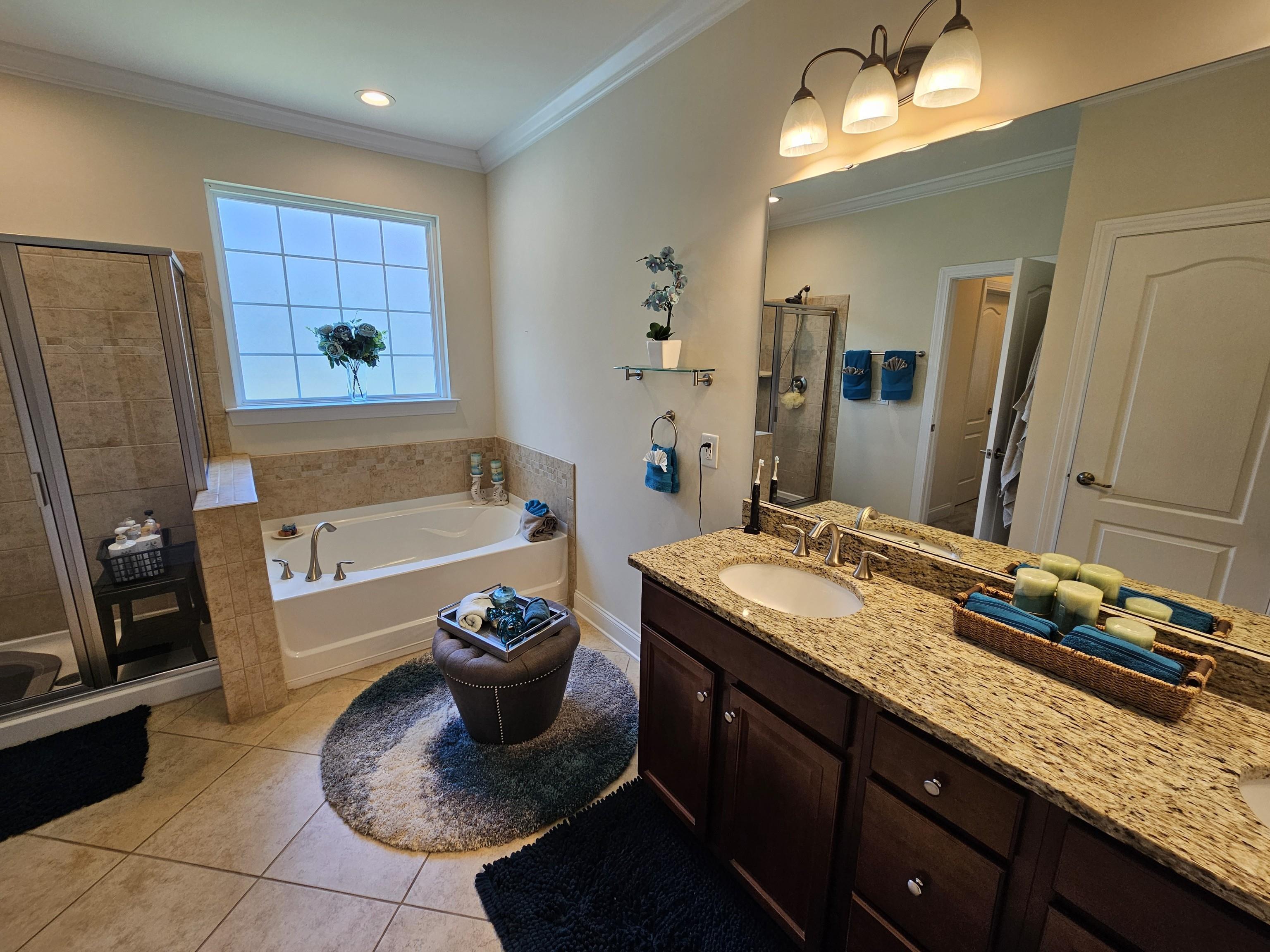 962 Henry James Dr. Property Photo 17