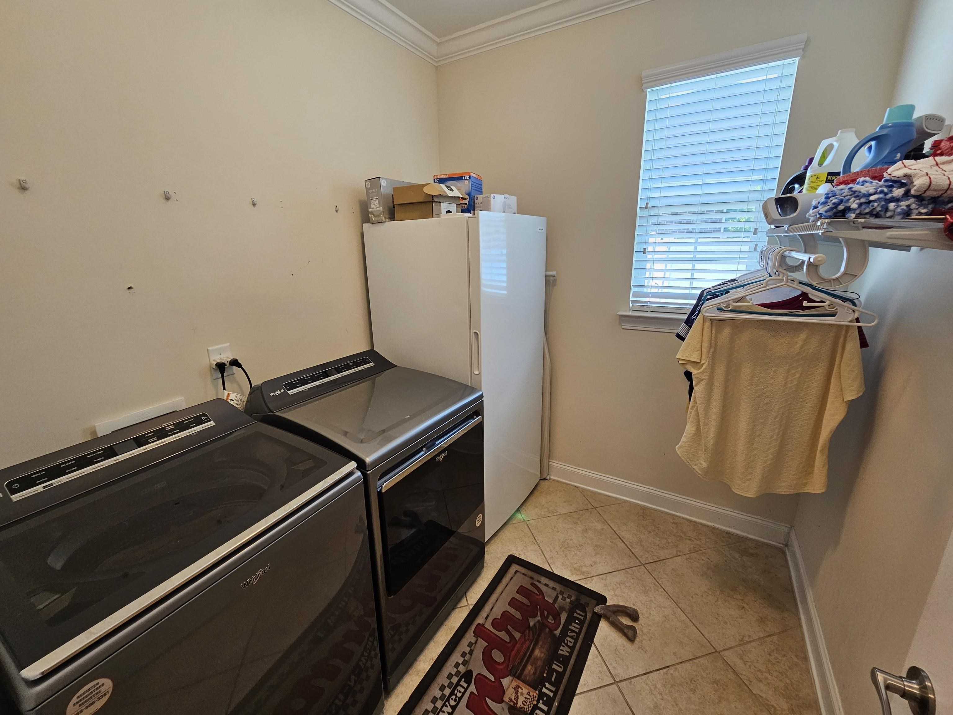 962 Henry James Dr. Property Photo 23